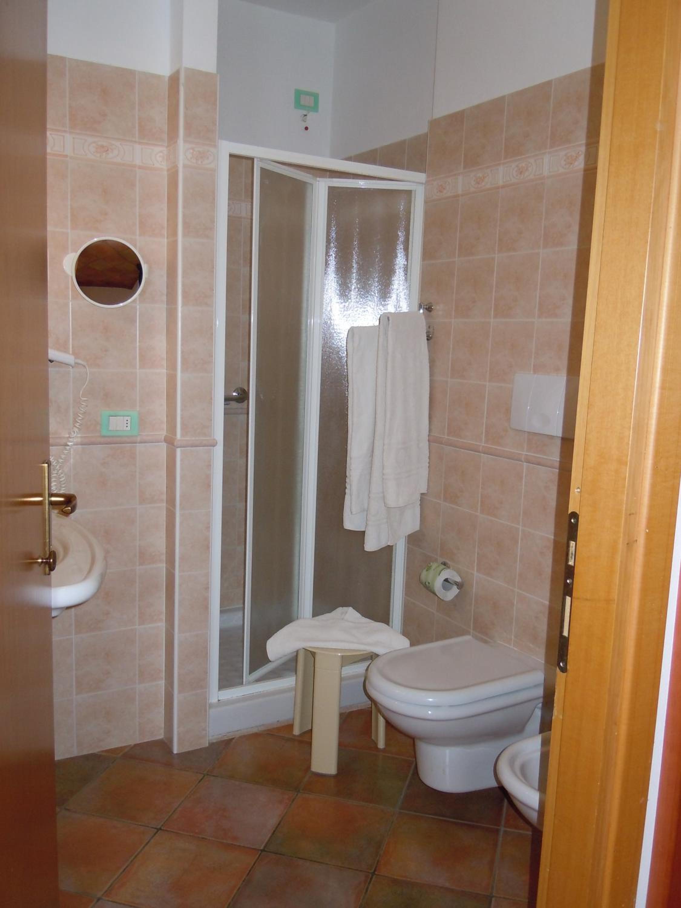 Double or Twin Room photo 2