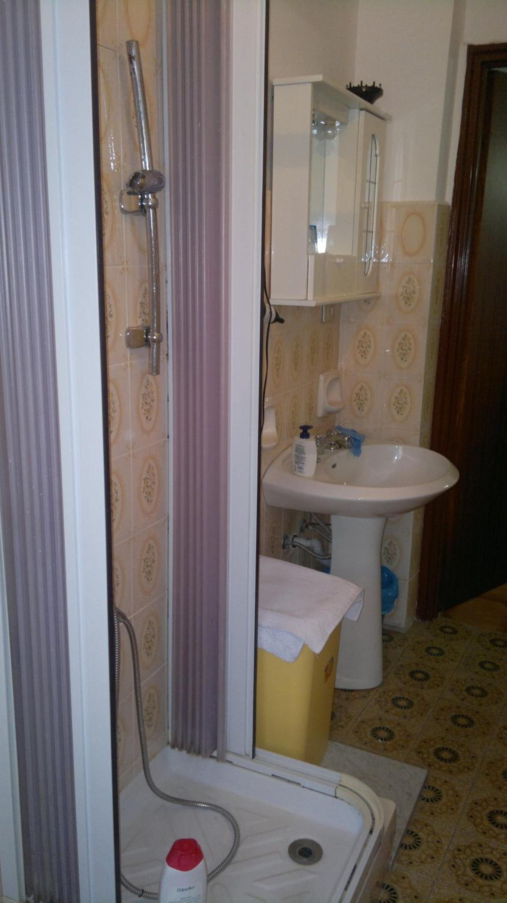 Standard Double or Twin Room - Photo 2