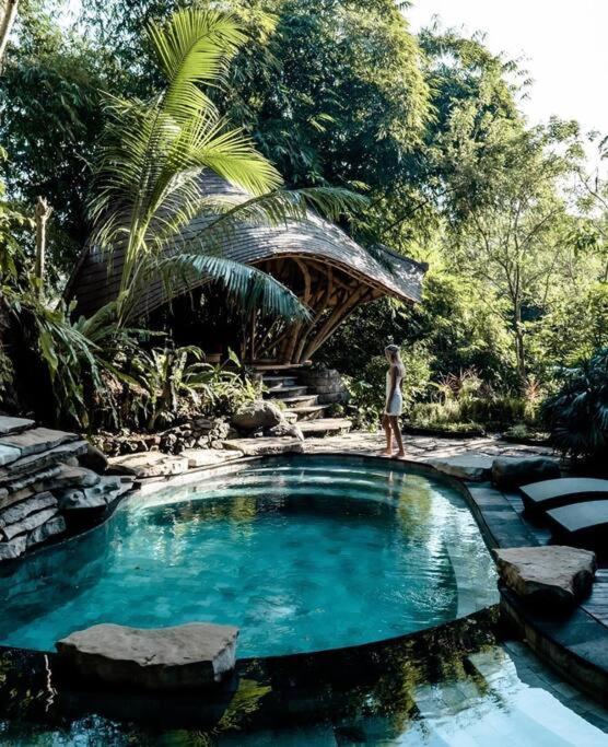 Villa photo 2