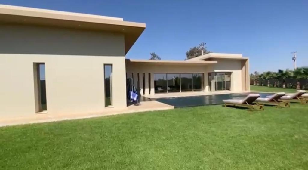 Villa - Photo 16