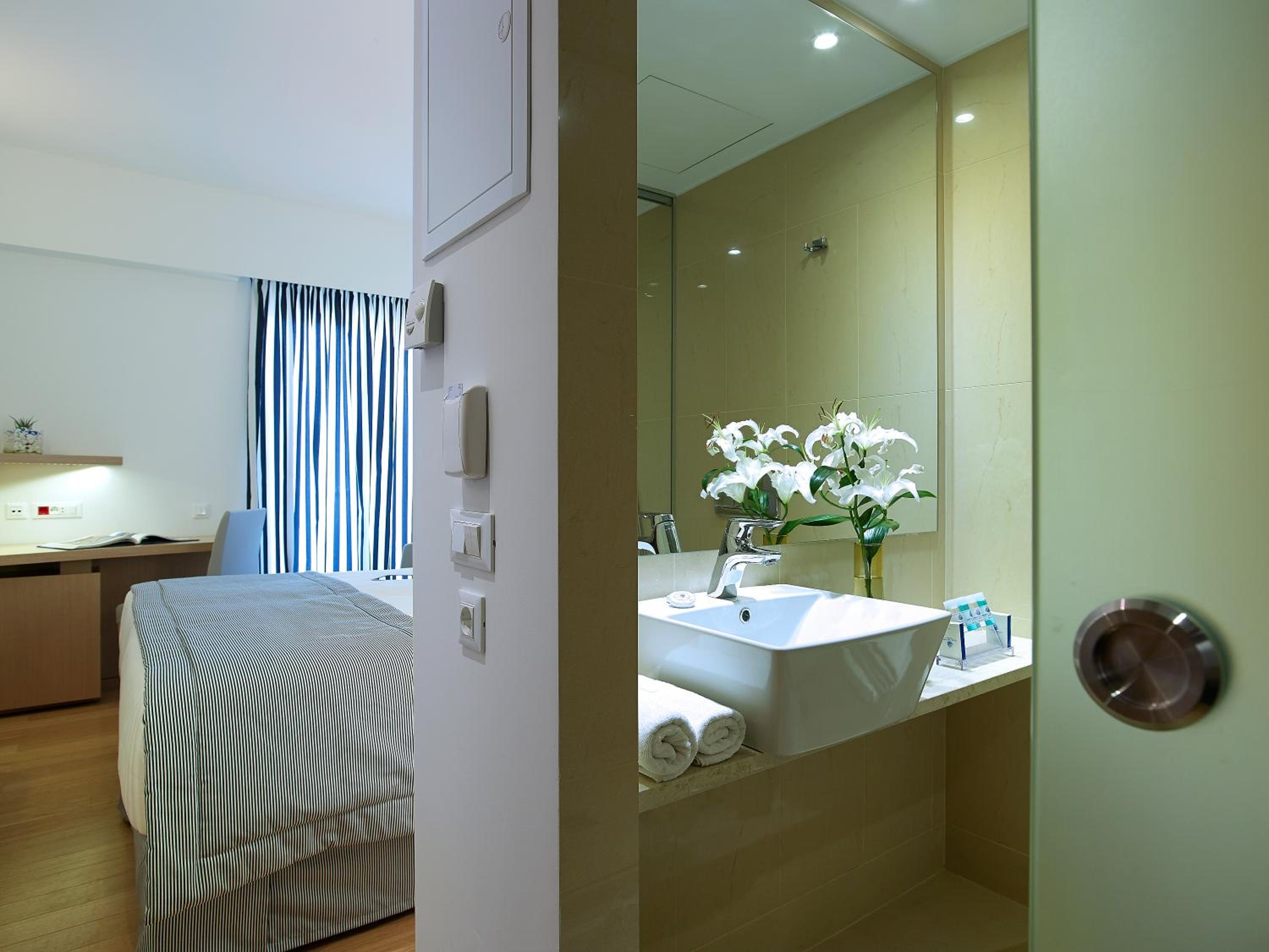 Classic Double Room photo 3