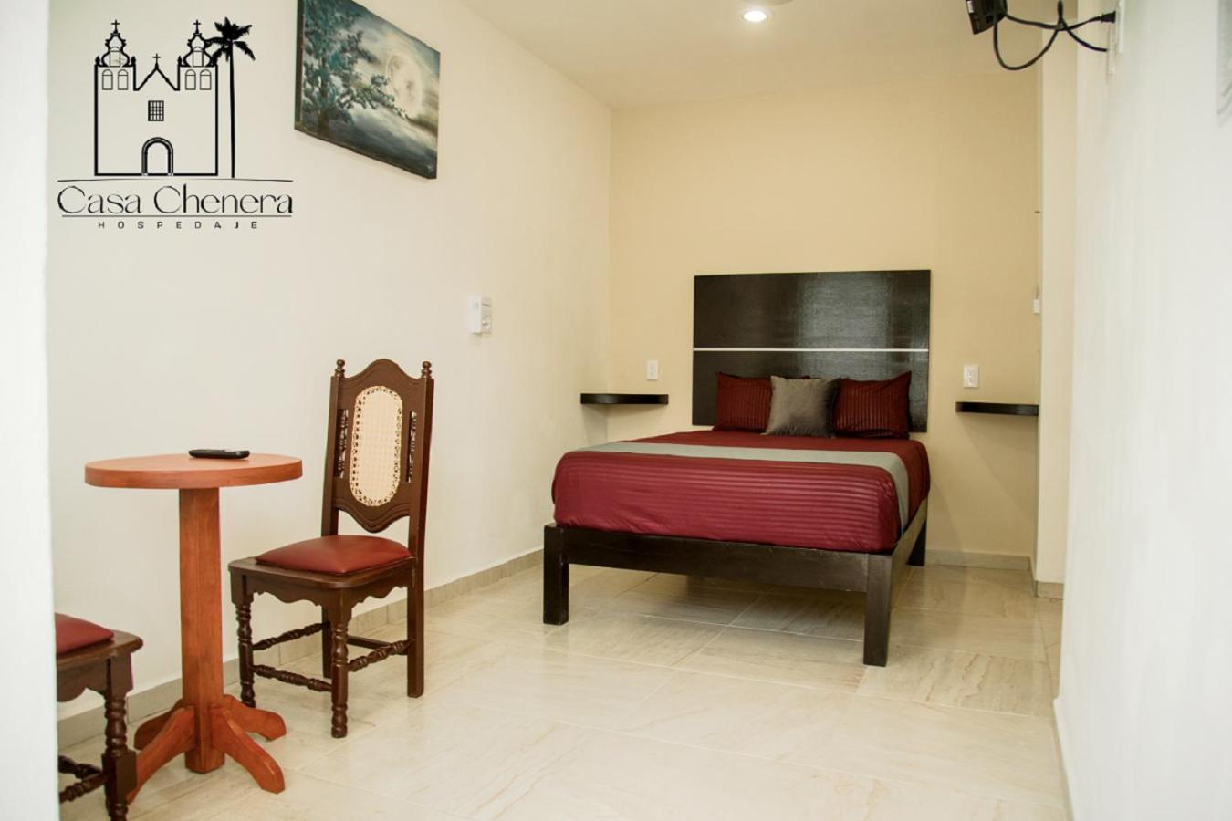 Double Room with Private Bathroom - Photo 1