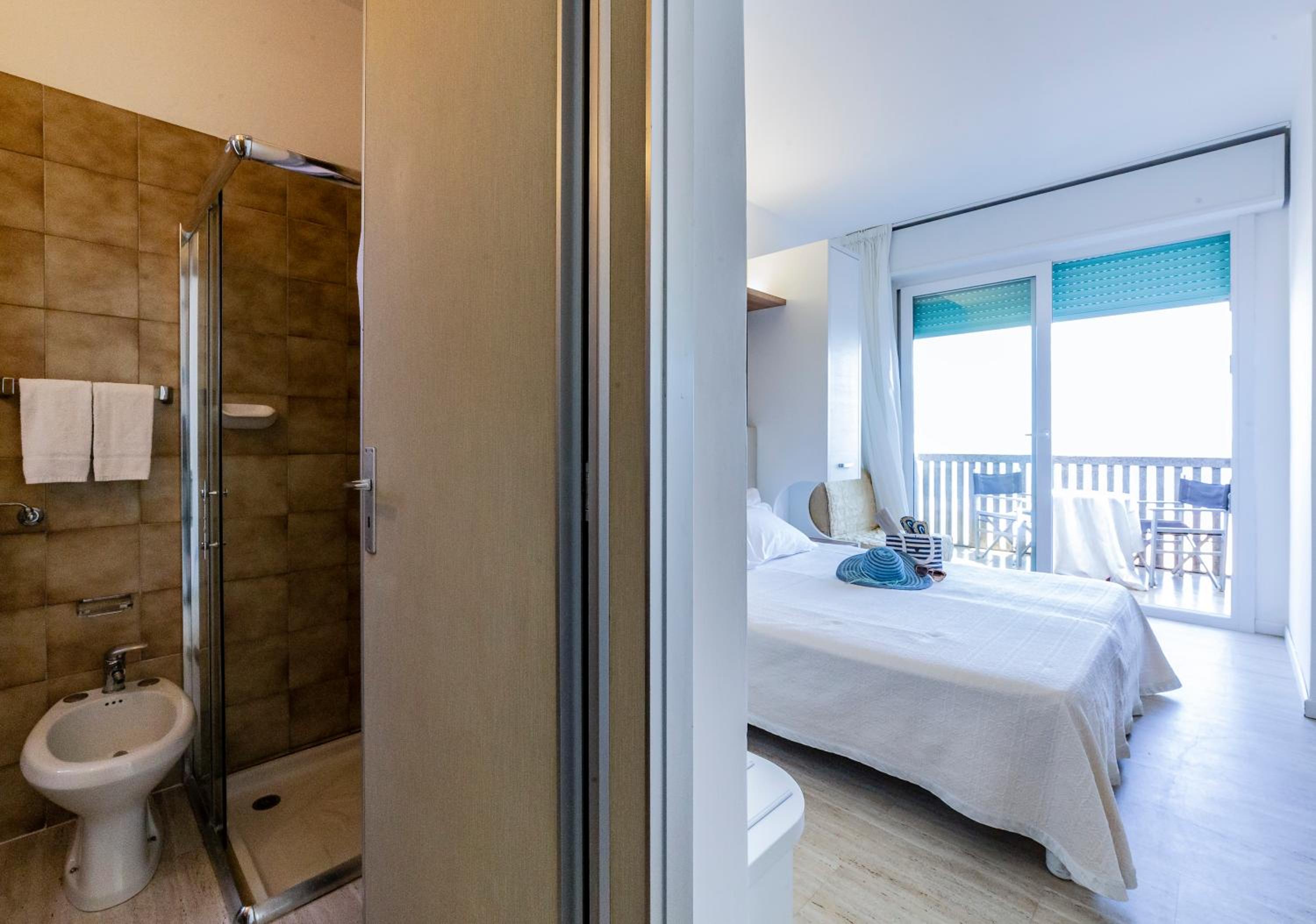 Single Room with Balcony