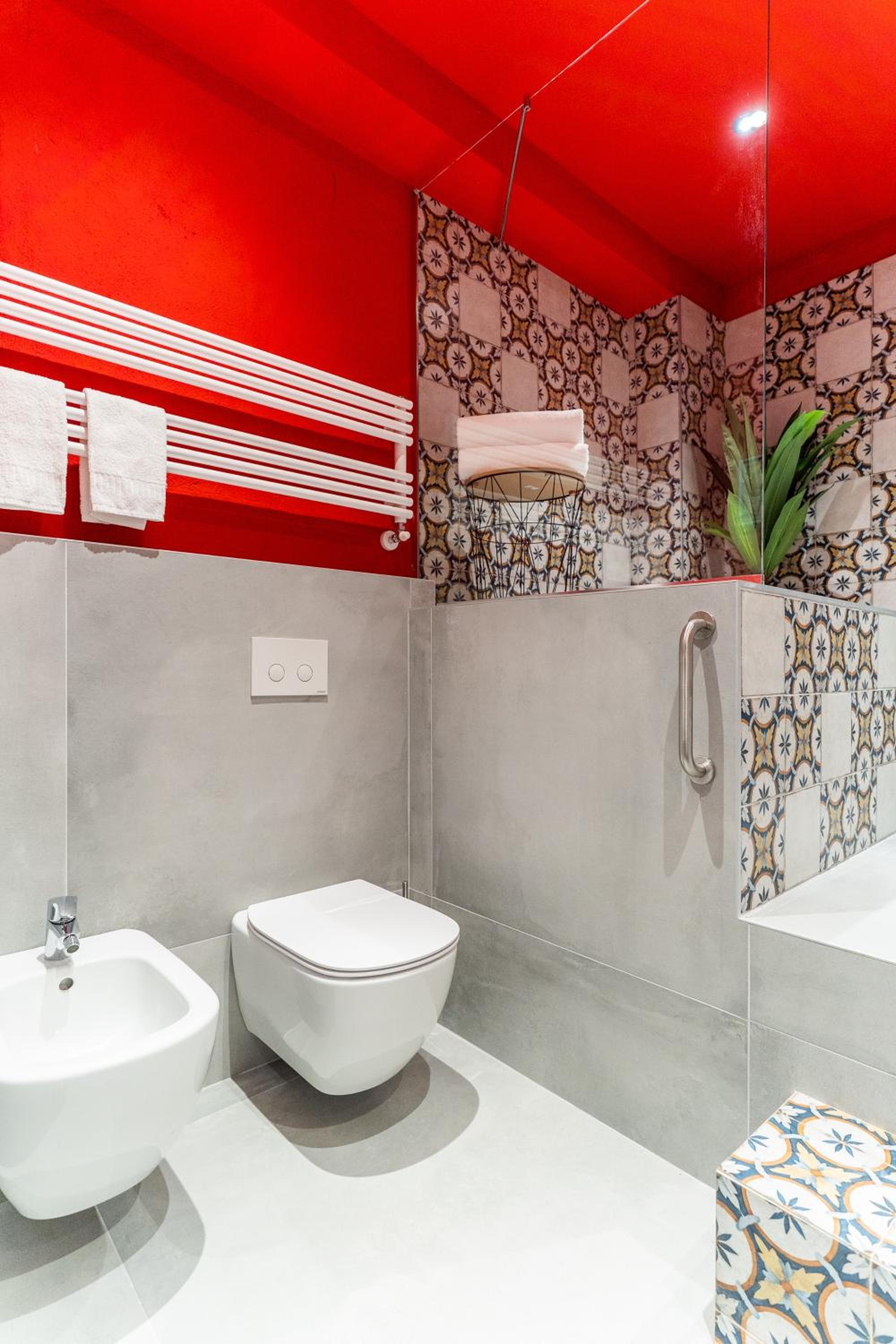 Double or Twin Room - Photo 9