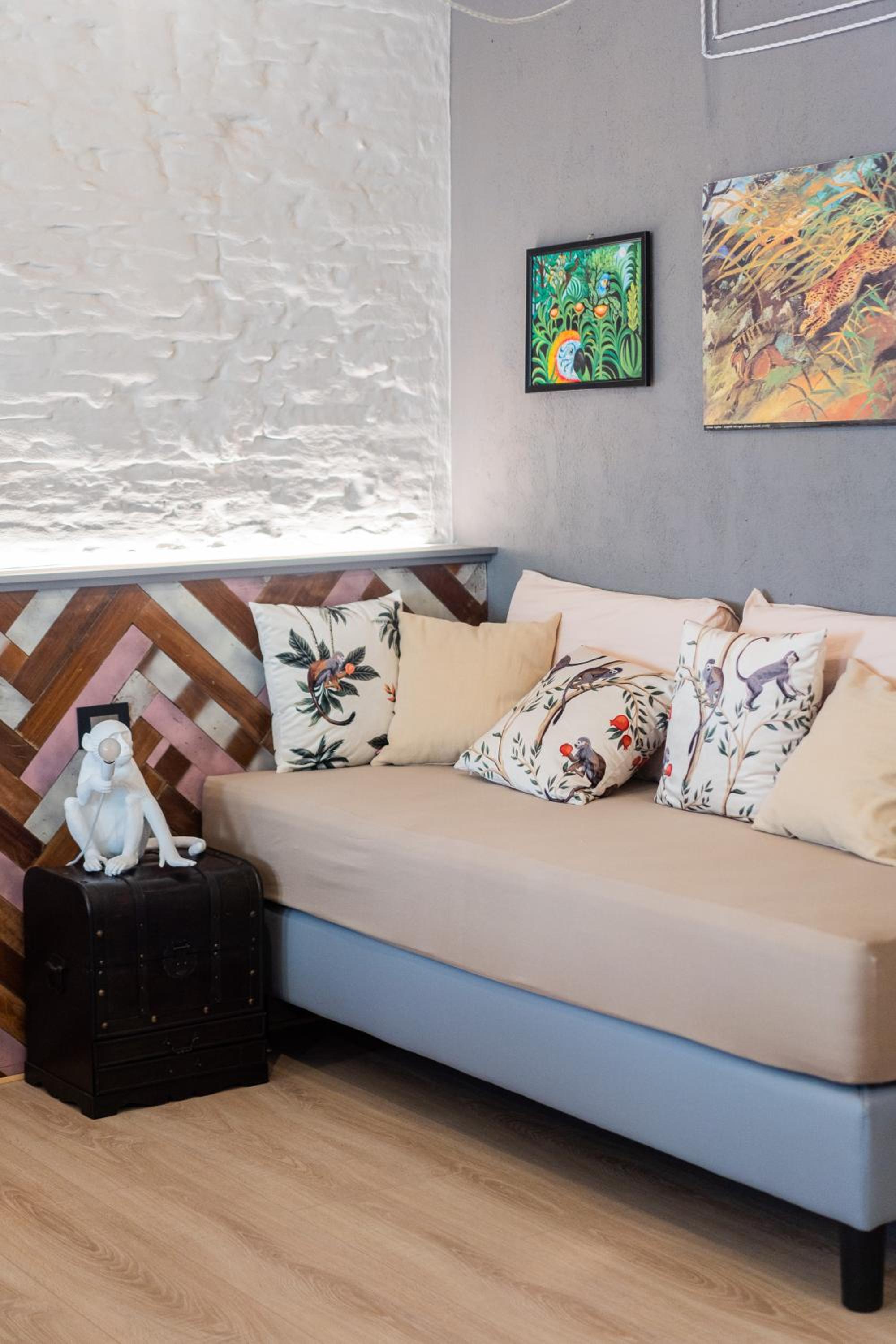 Deluxe Suite - Photo 2