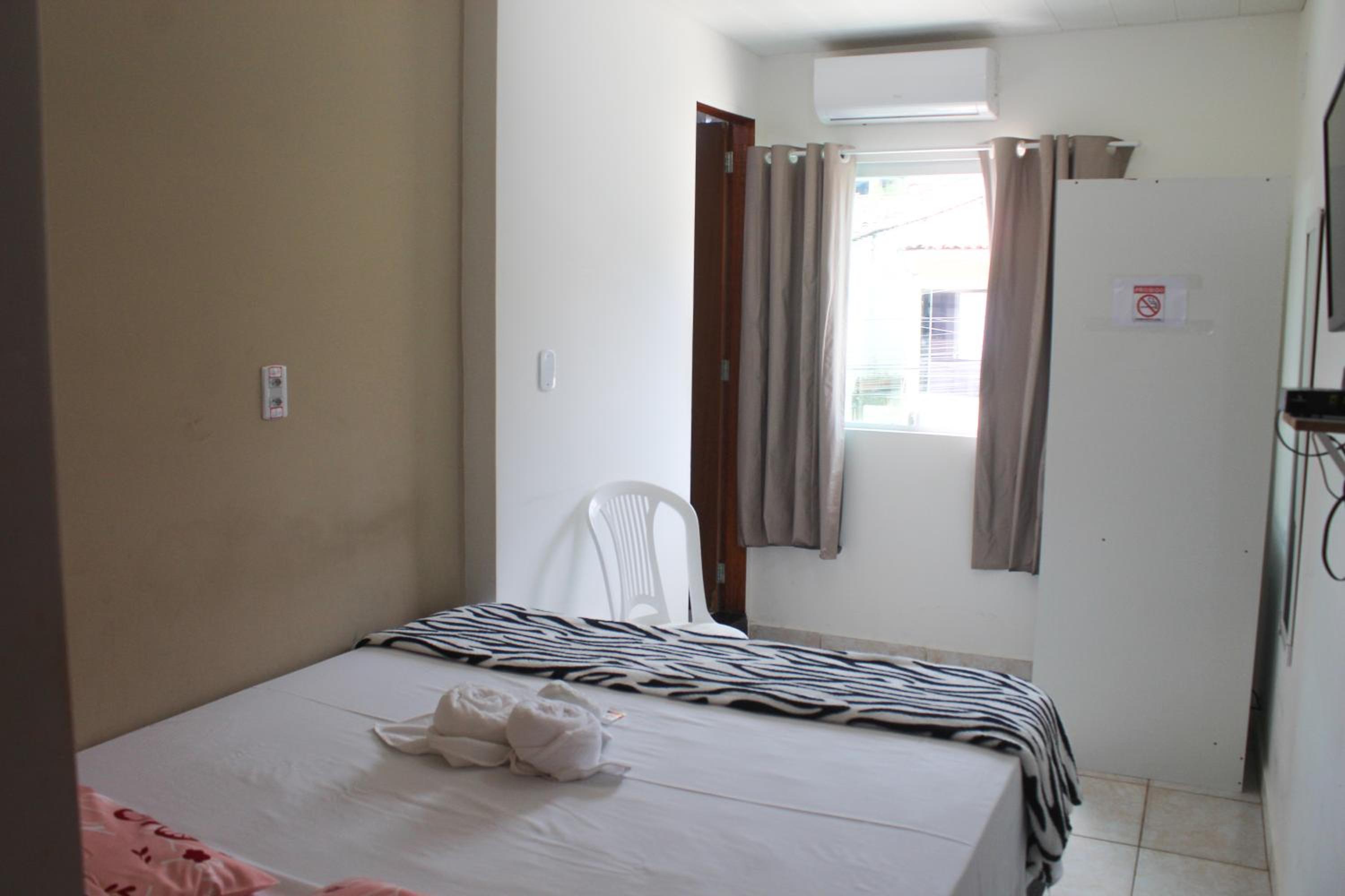 Double Room - Photo 8