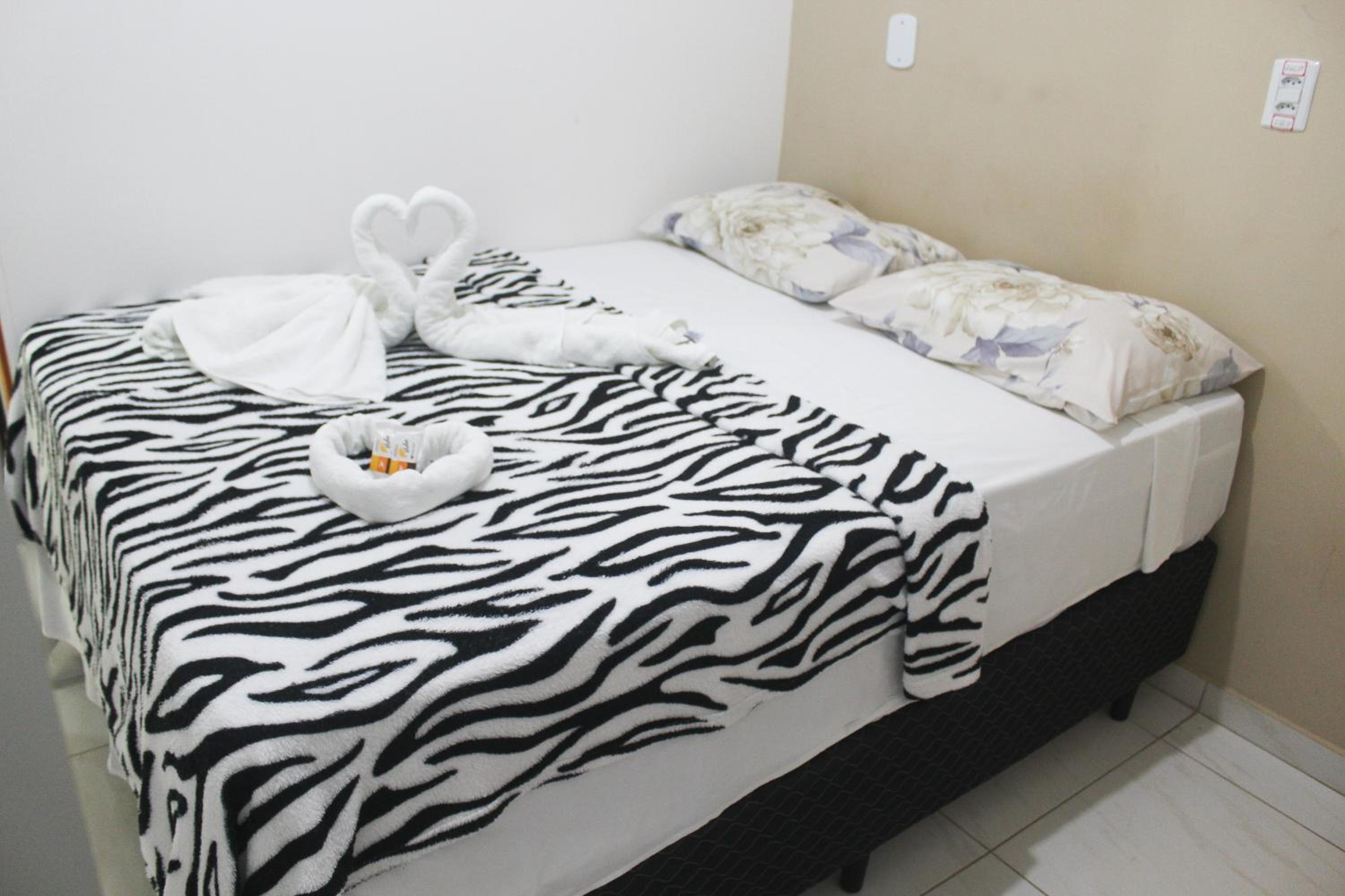 Double Room - Photo 3
