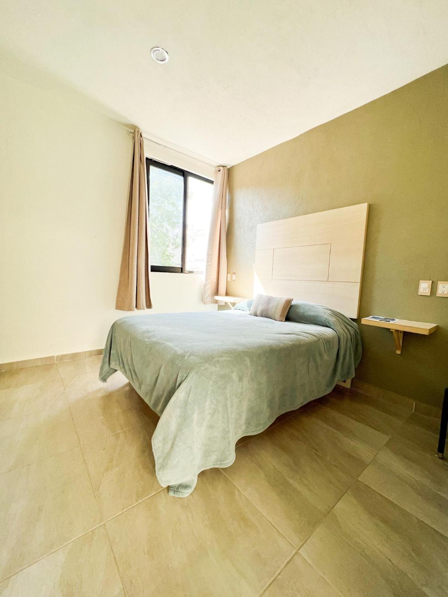Double Room - Photo 6