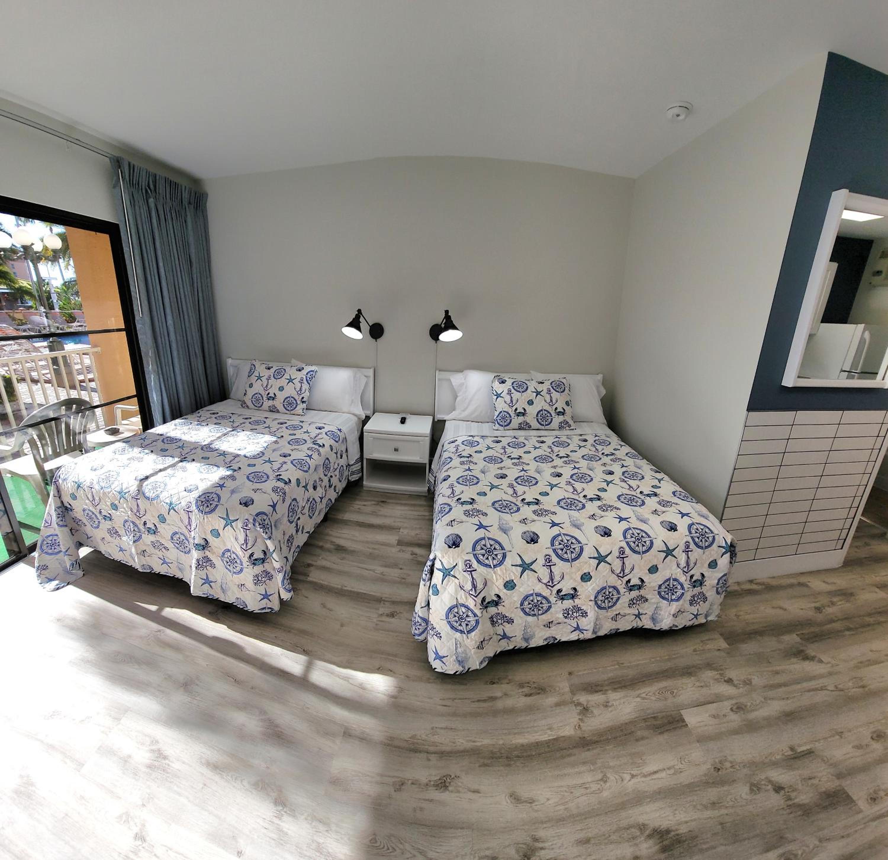 Double Room with Patio