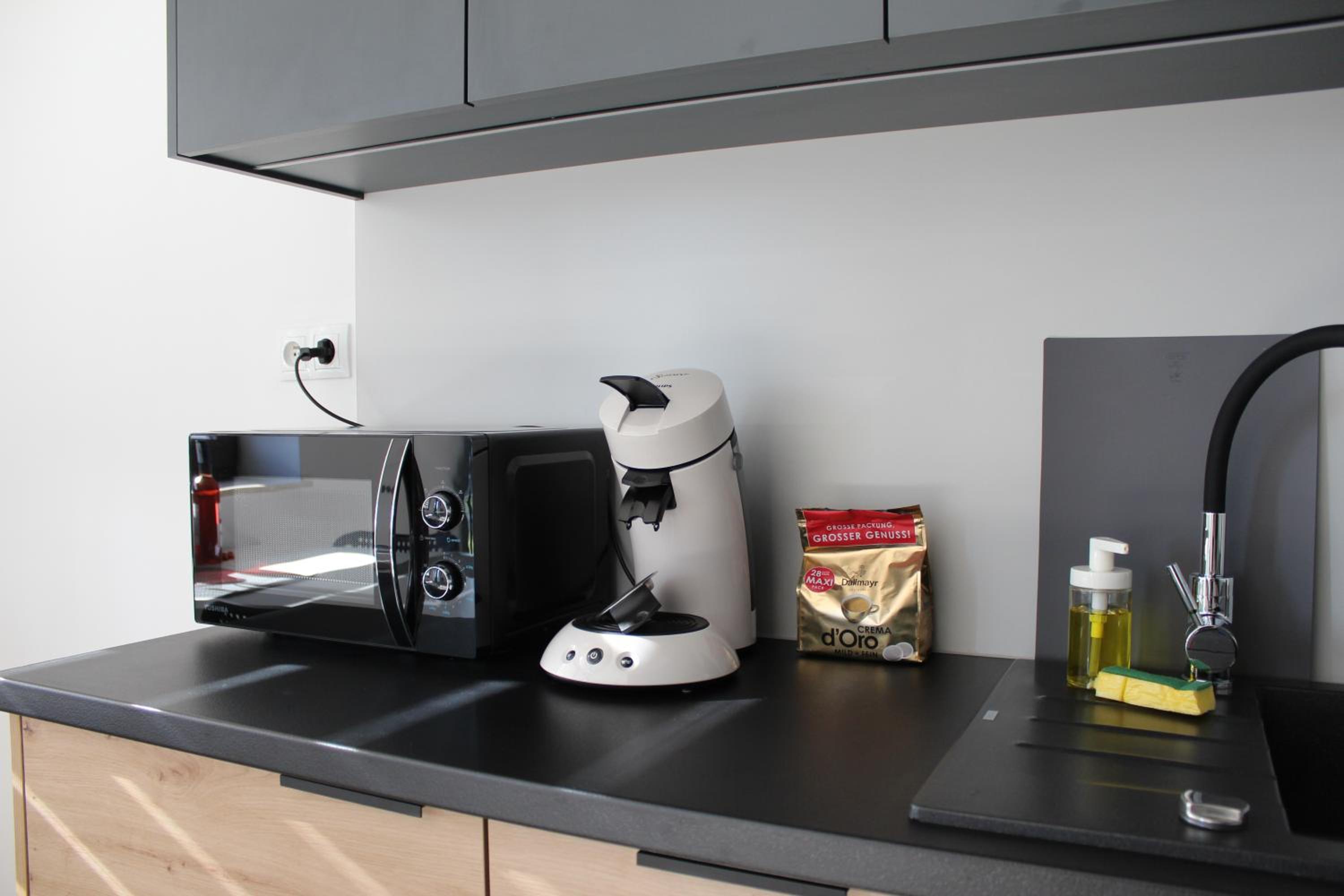 One-Bedroom Apartment - Photo 7