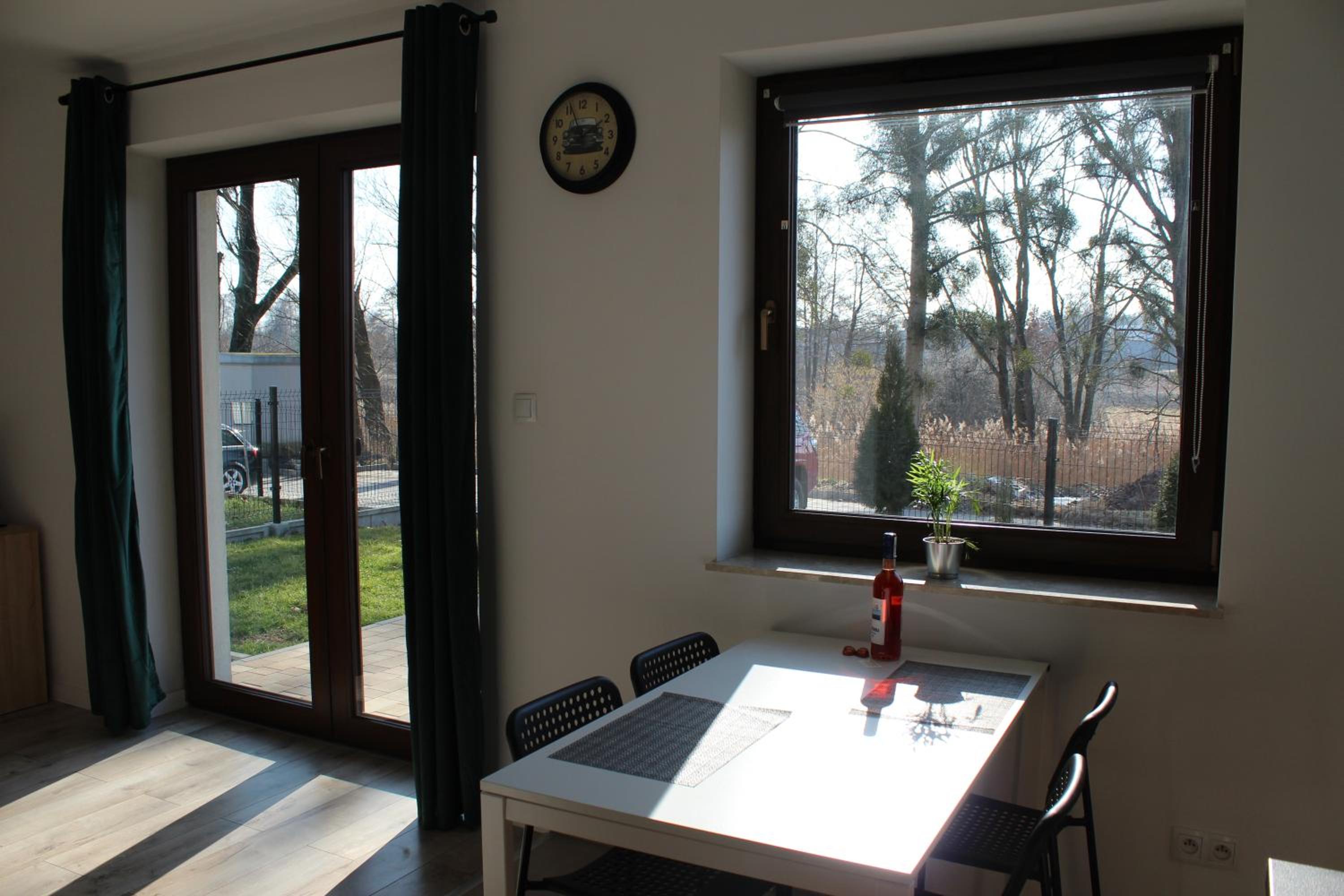 One-Bedroom Apartment - Photo 14