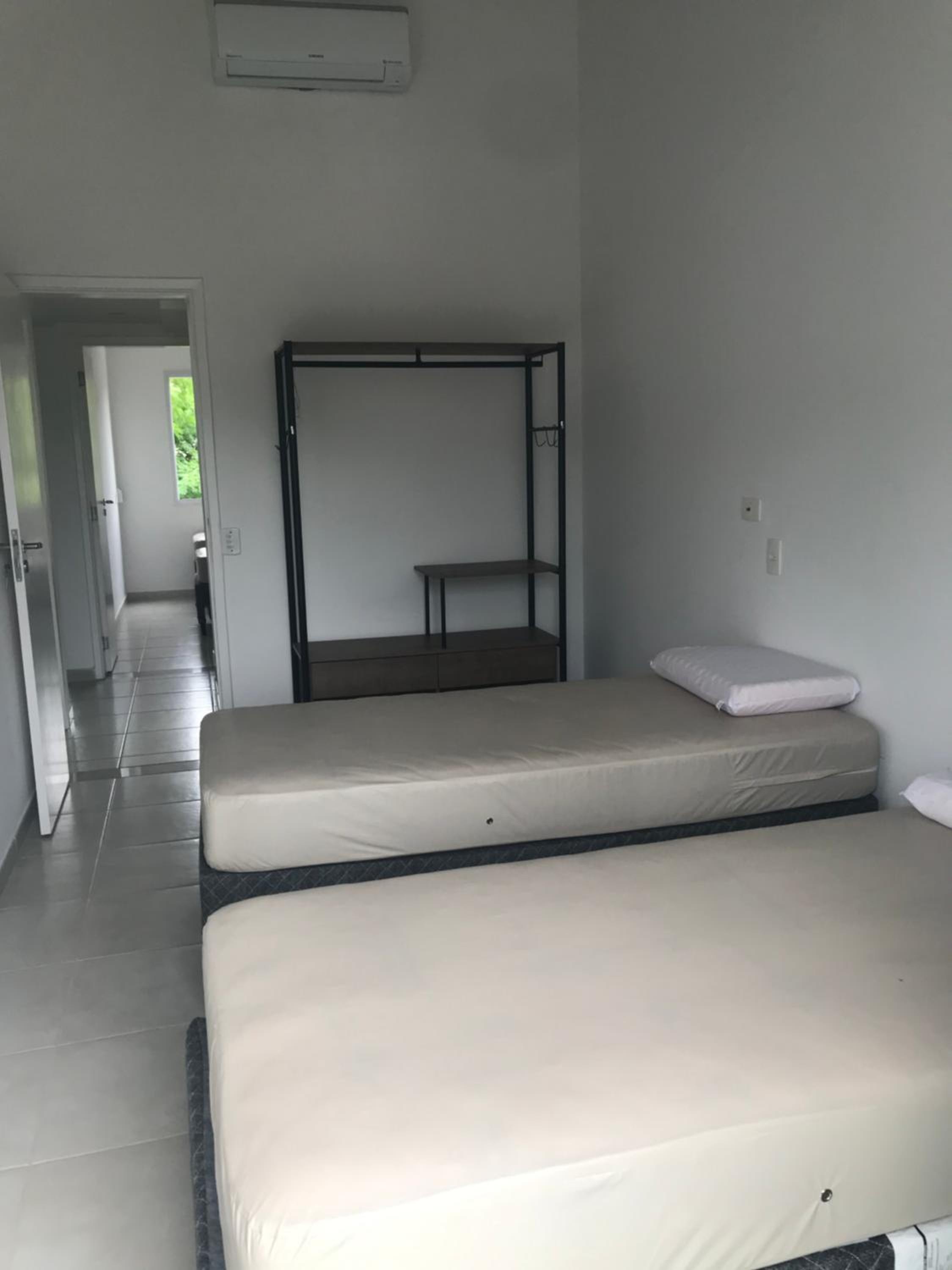 Four-Bedroom House photo 1