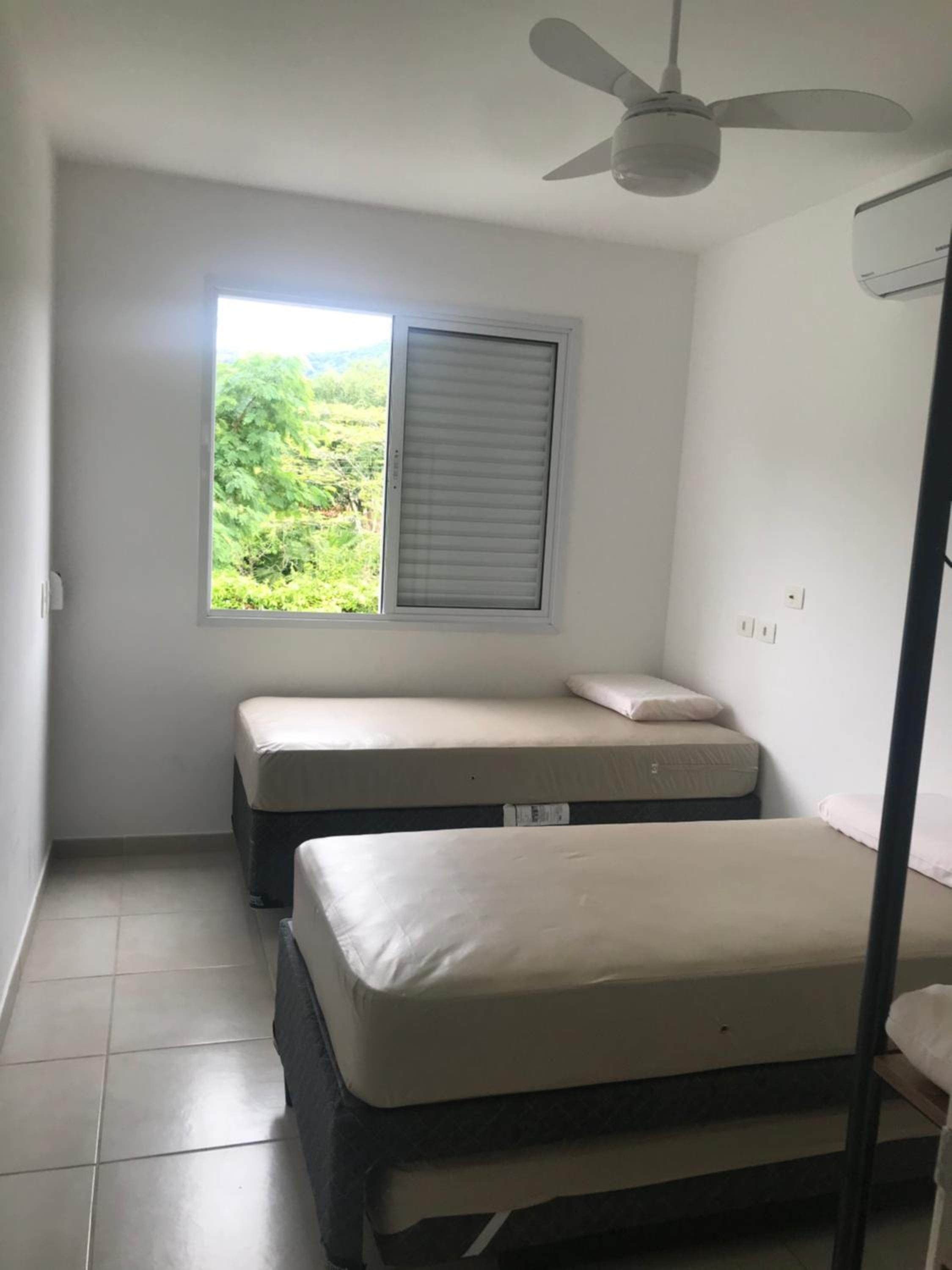 Four-Bedroom House photo 2