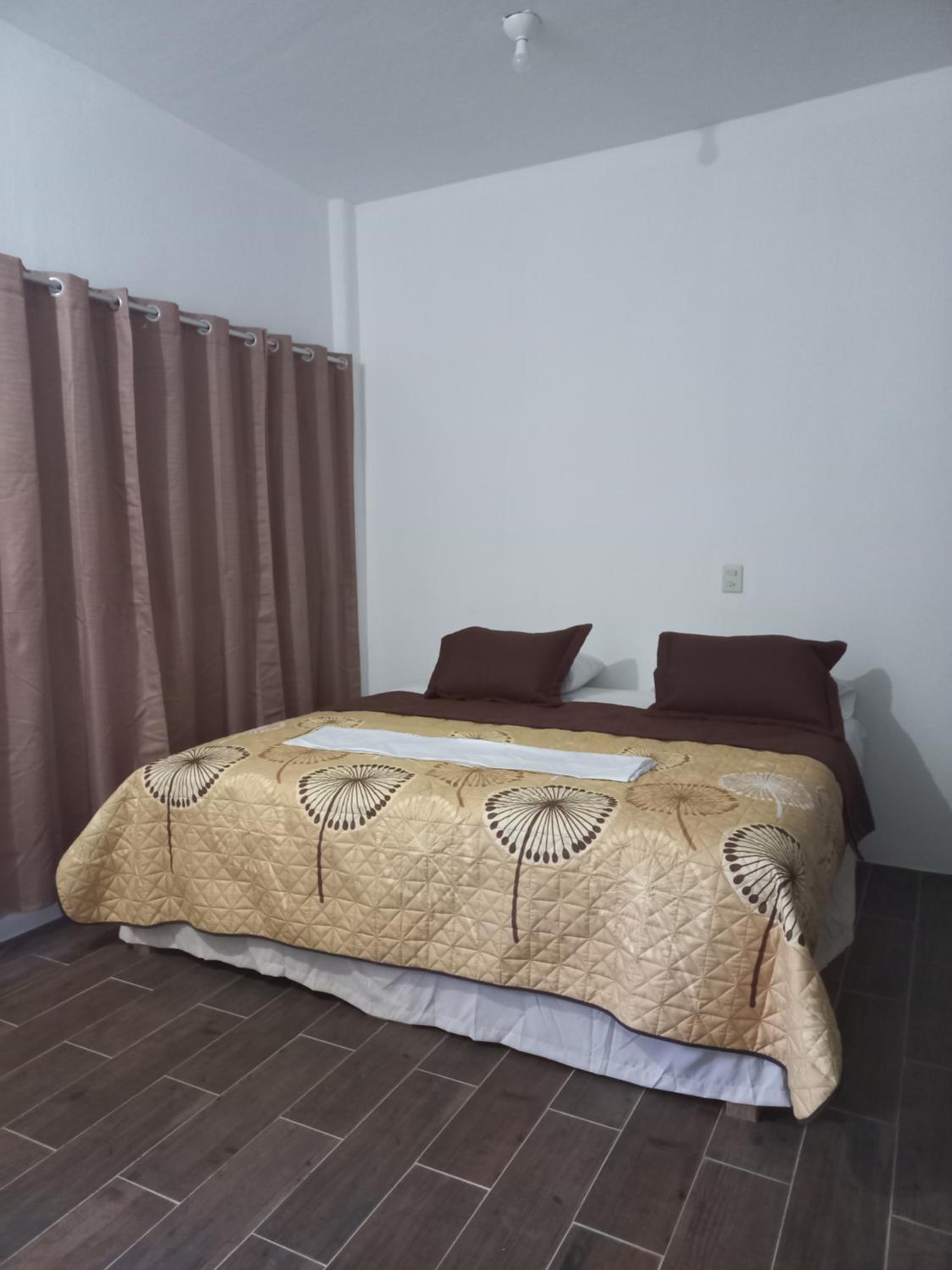 Deluxe Room - Photo 1