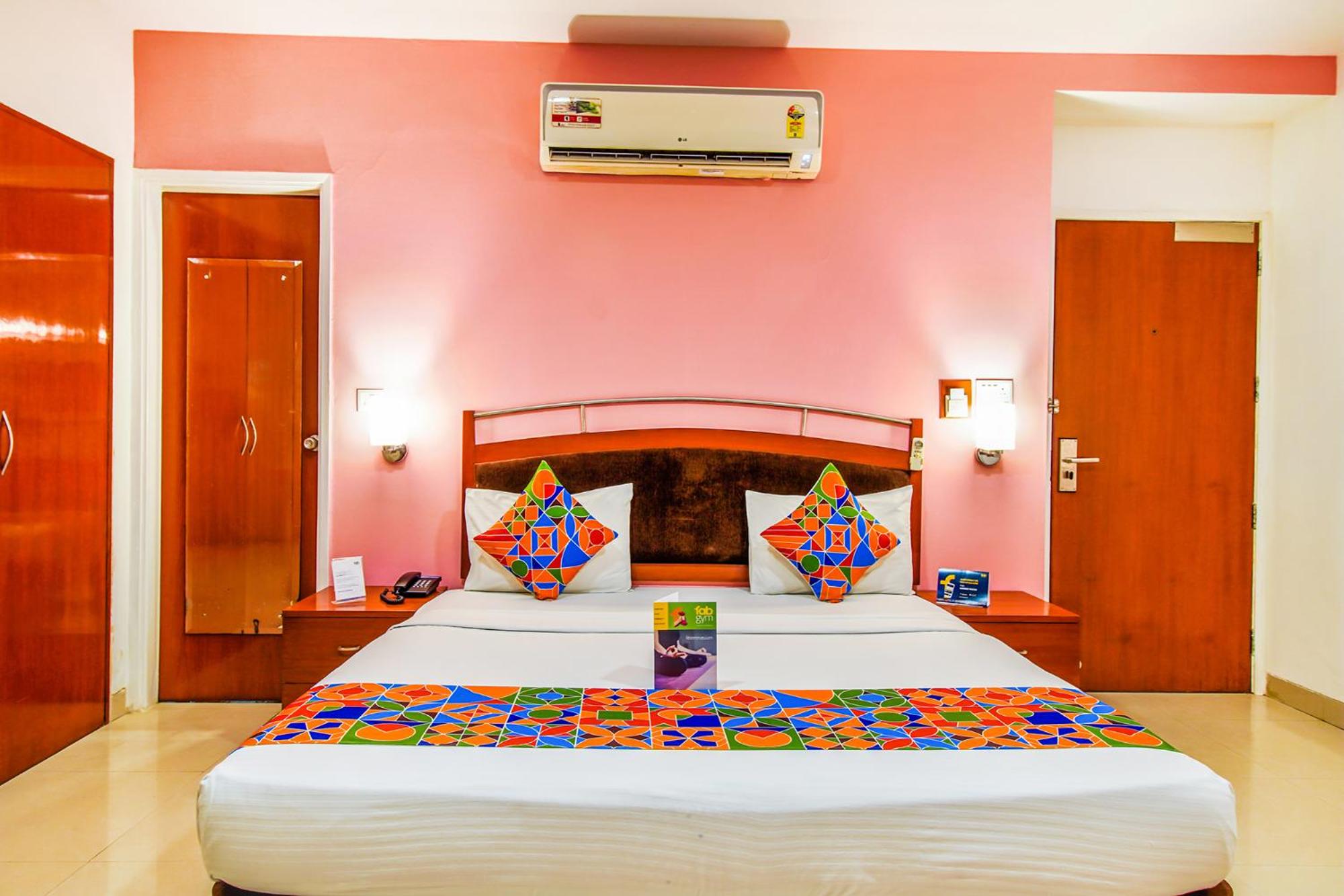 Deluxe Room - Photo 2