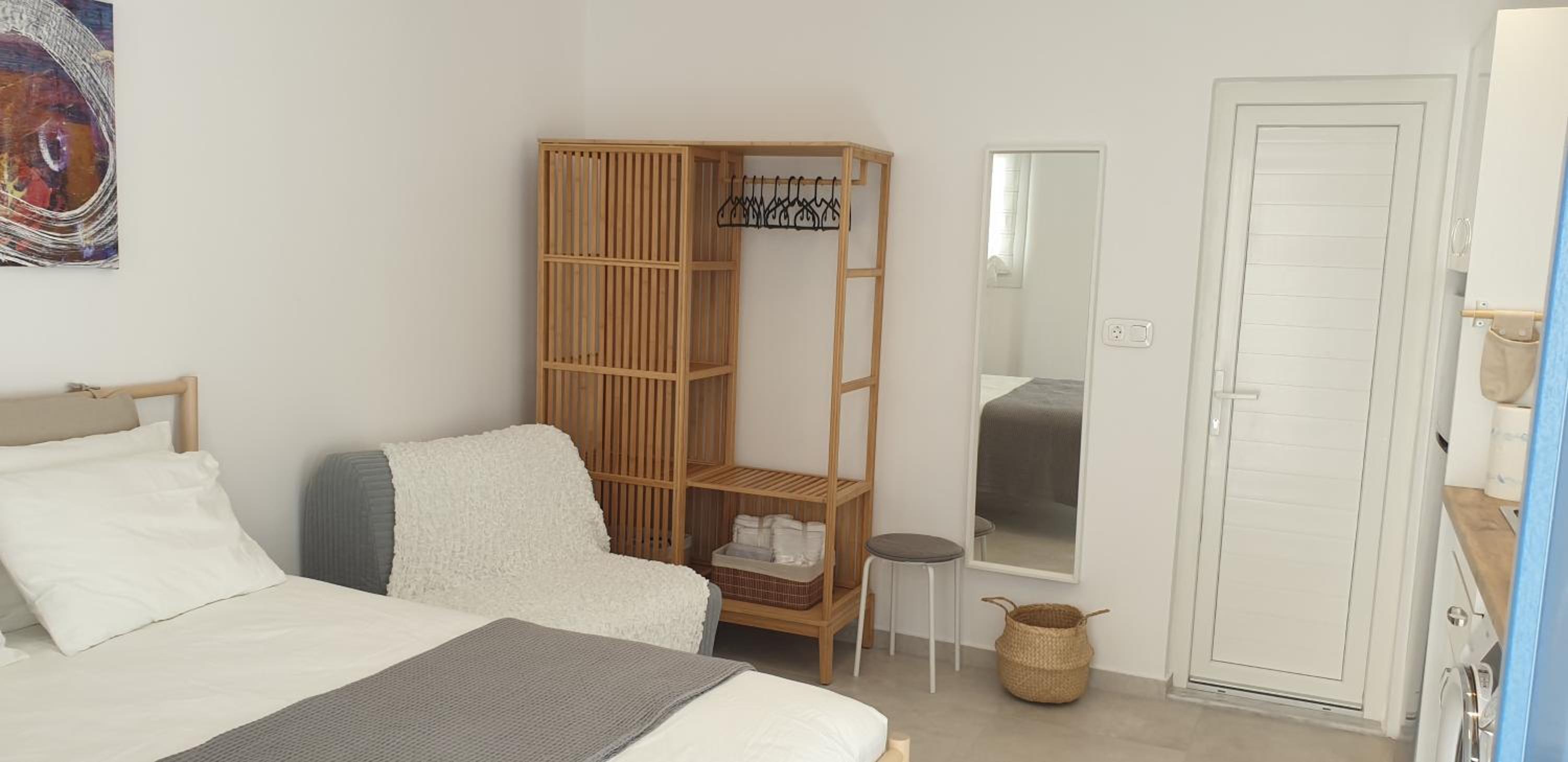 Deluxe Studio - Photo 8