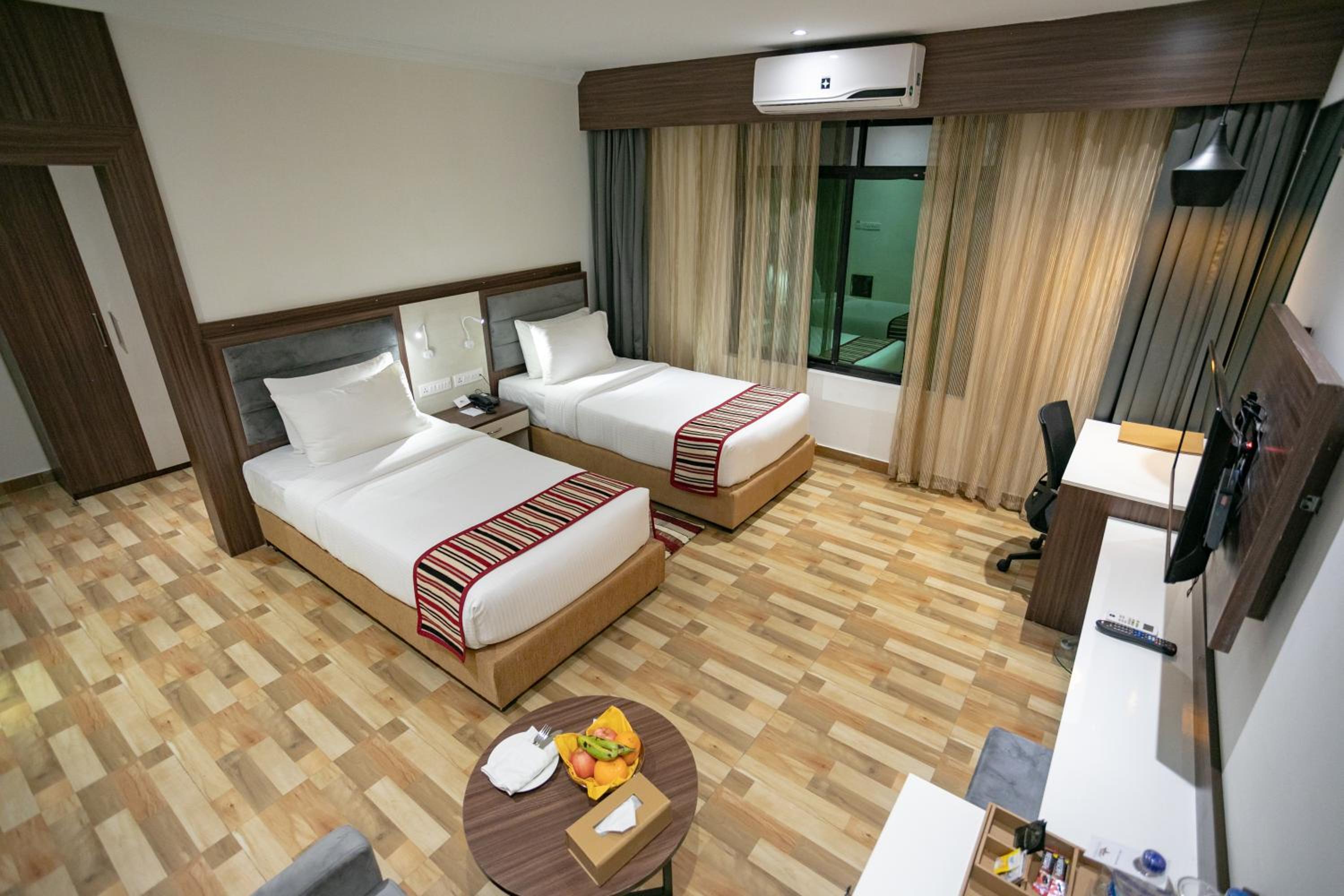 Deluxe Twin Room - Photo 5
