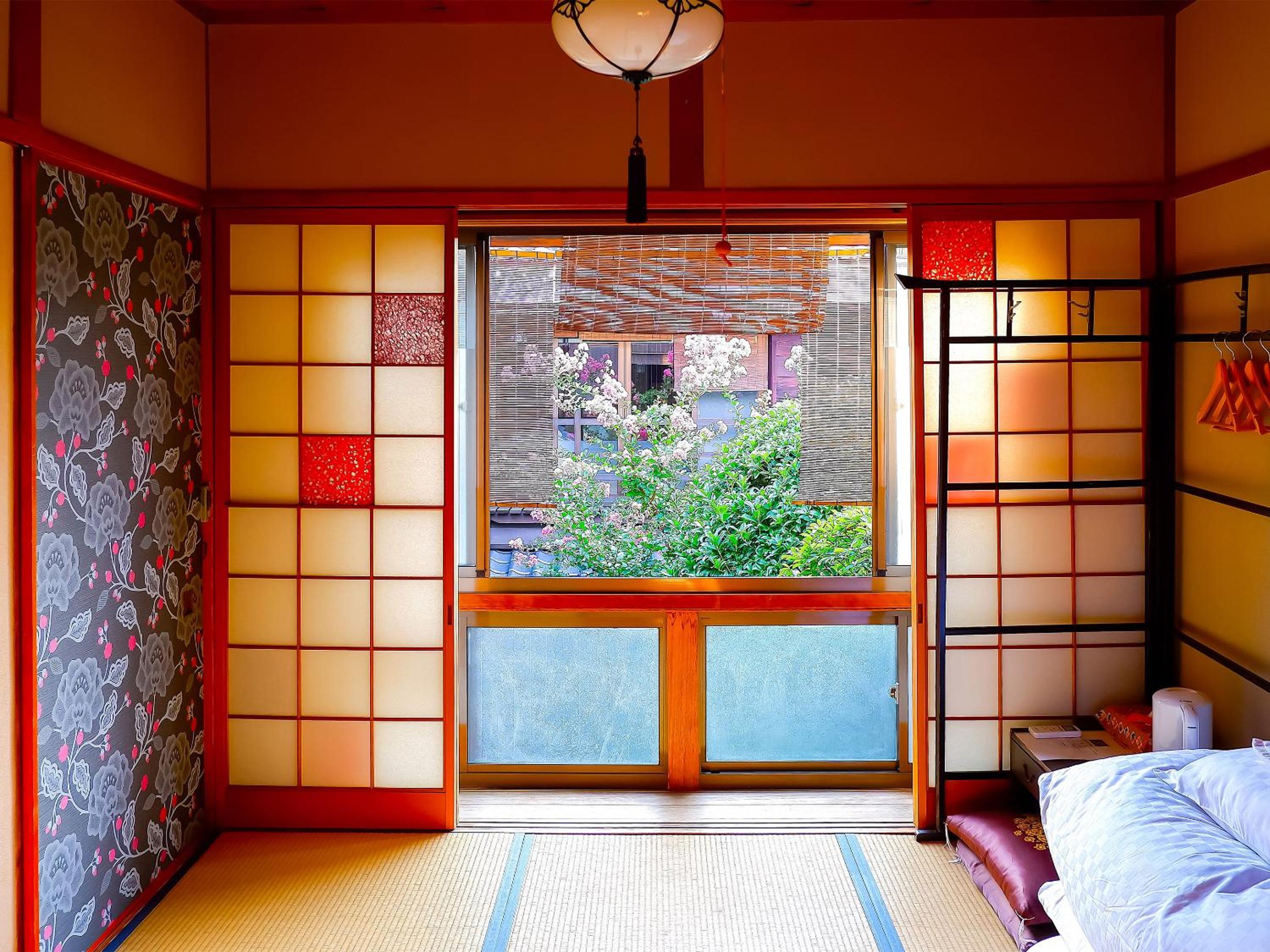 Twin Room with Shared Bathroom