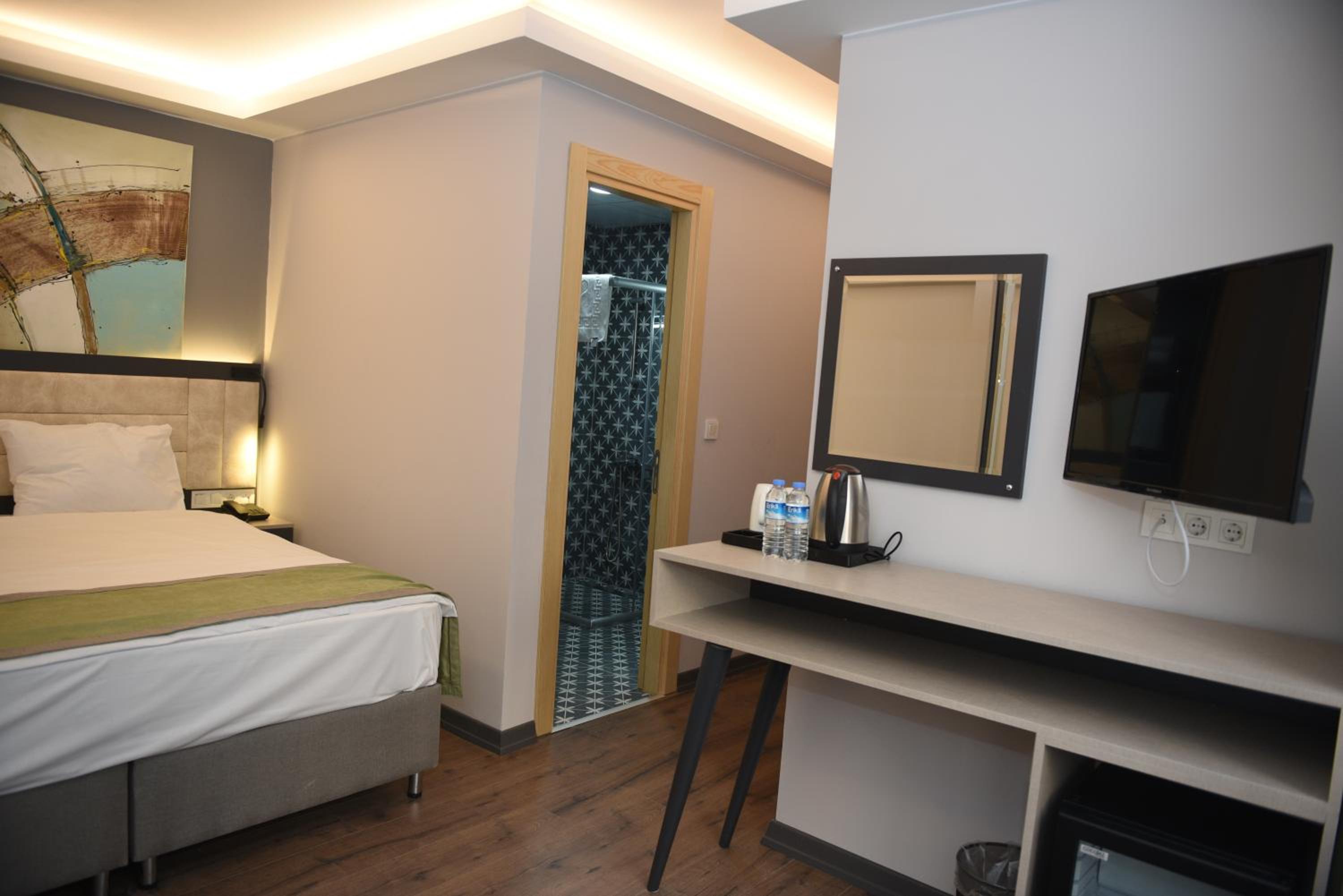 Deluxe Double Room photo 3