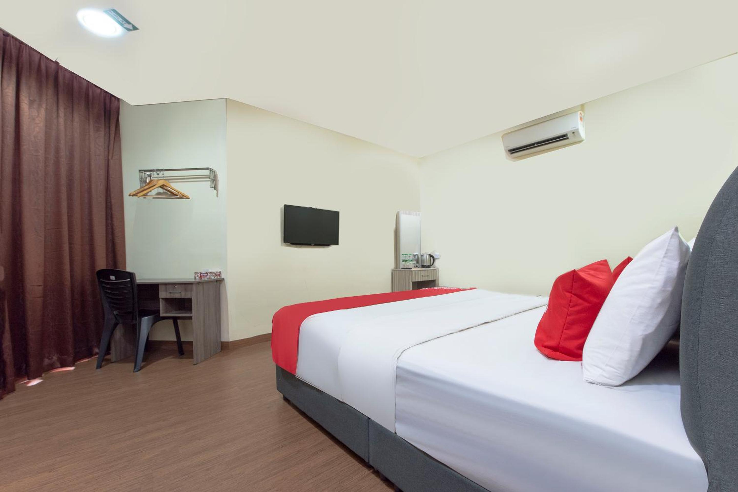 Deluxe Double Room - Photo 2