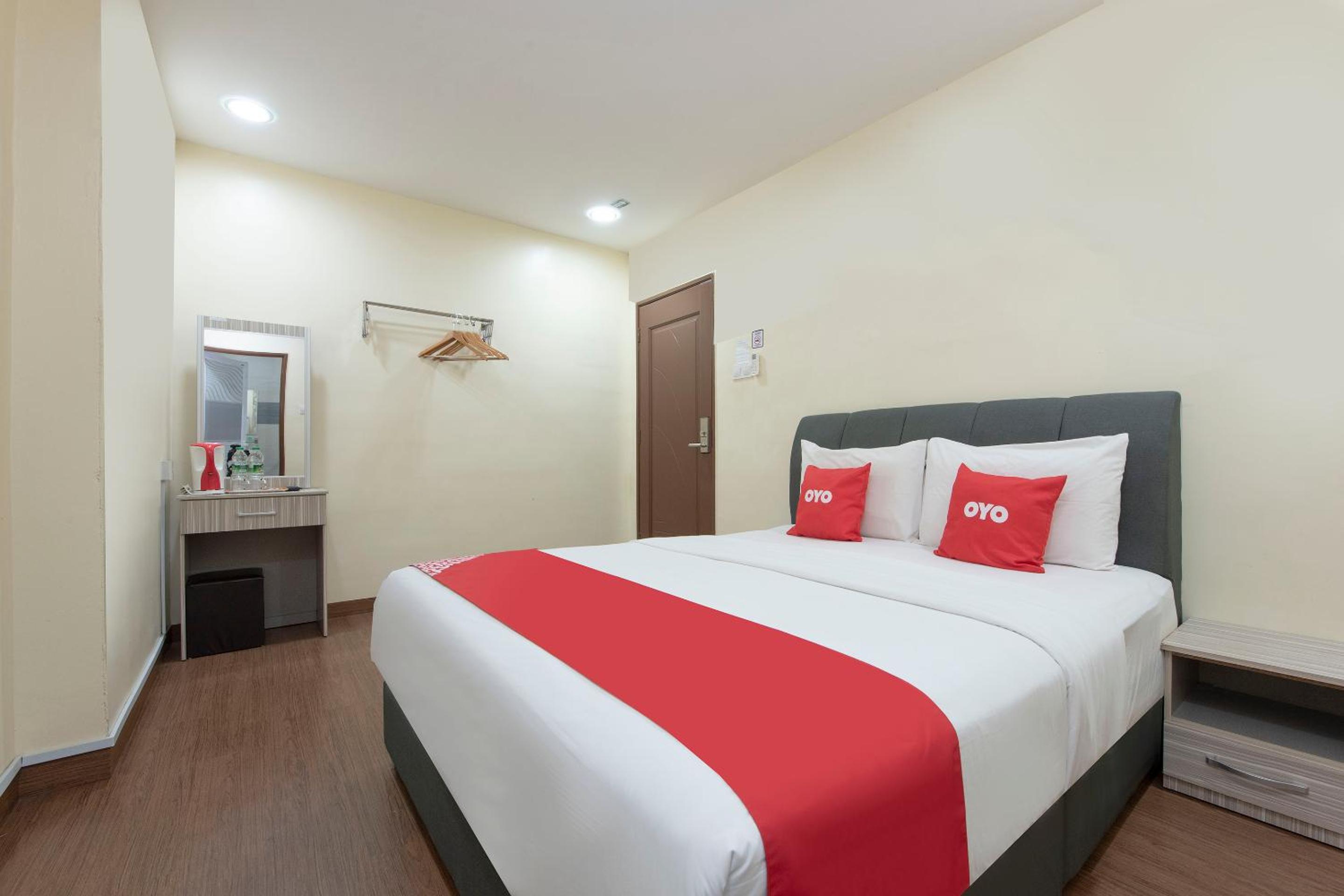 Standard Double Room - Photo 2