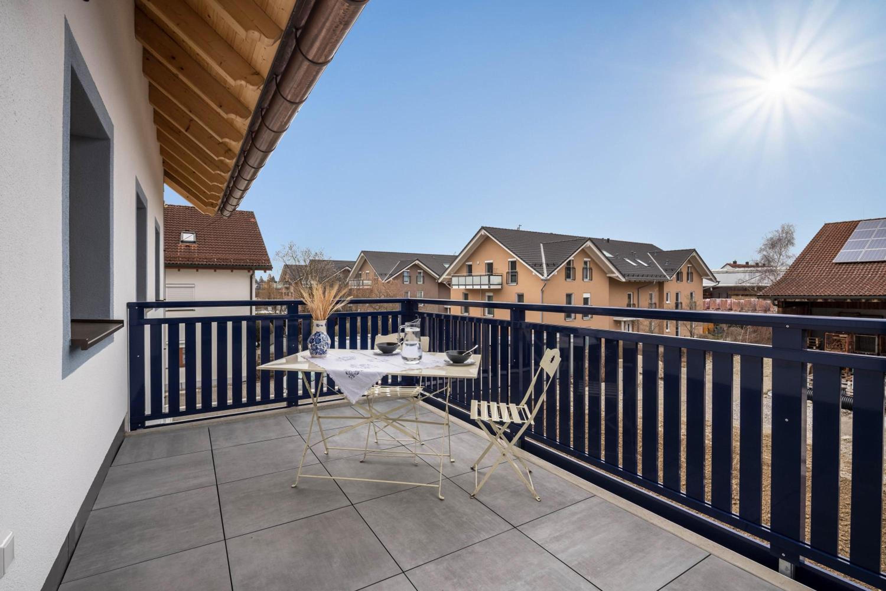 Superior One-Bedroom Apartment with Balcony - Photo 15