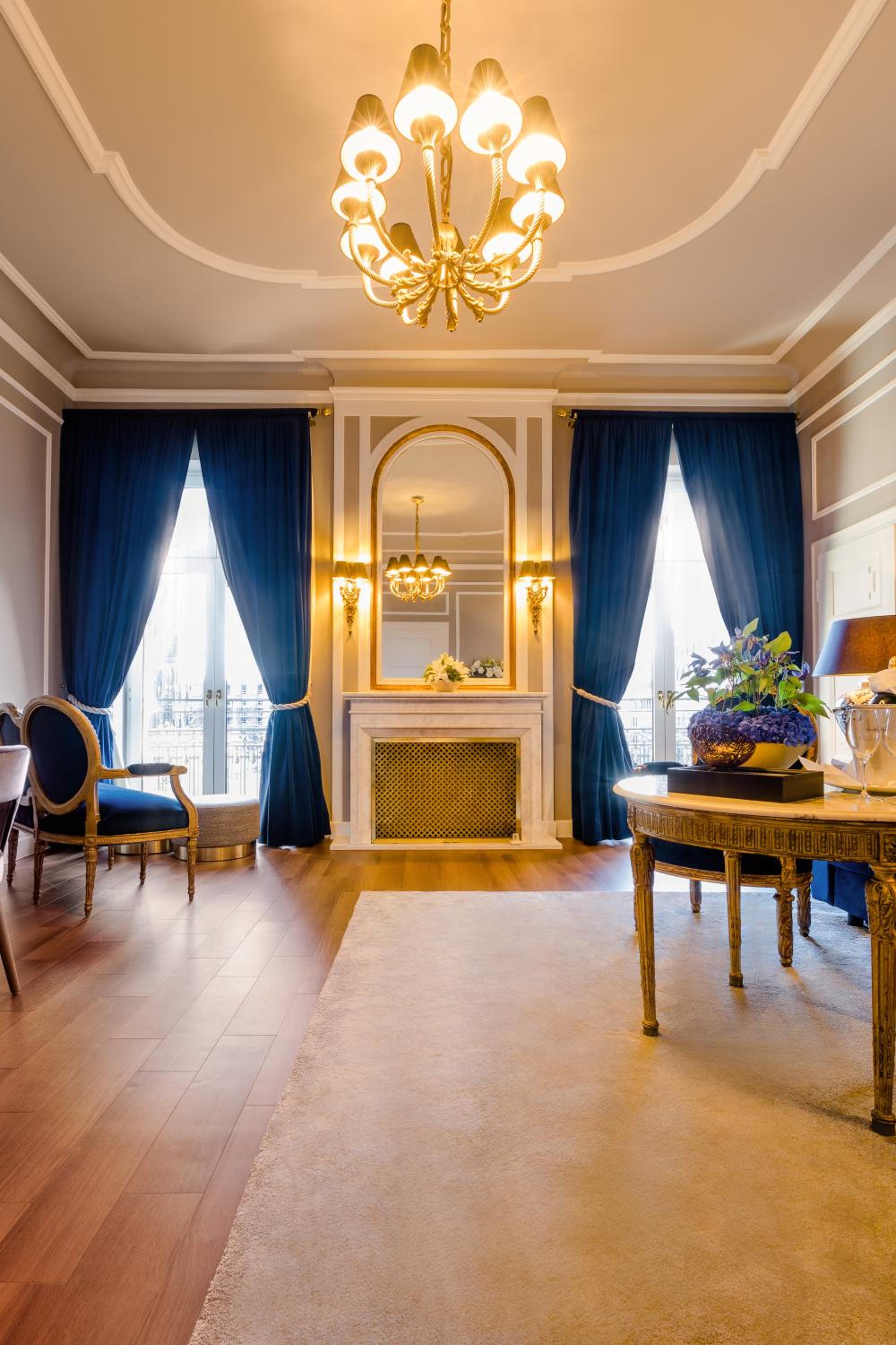 Suite with Cathedral View