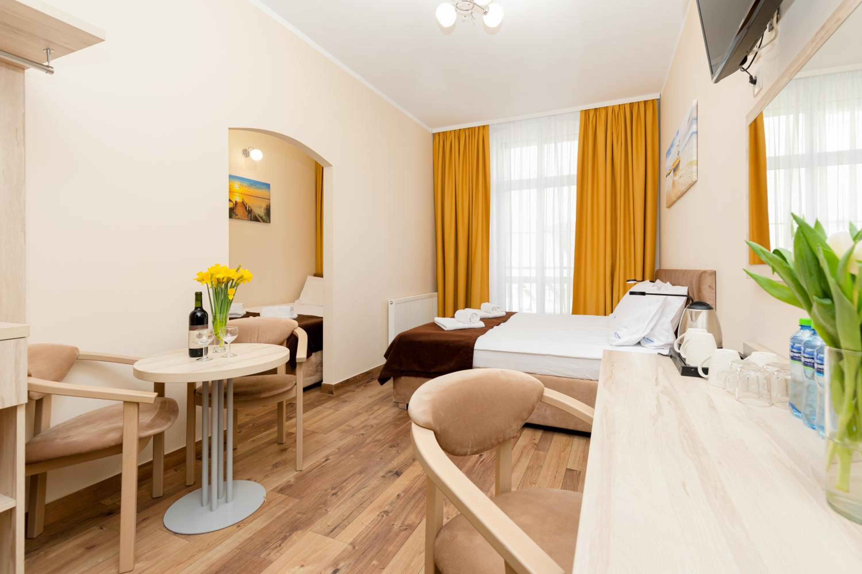 Comfort Quadruple Room - Photo 4