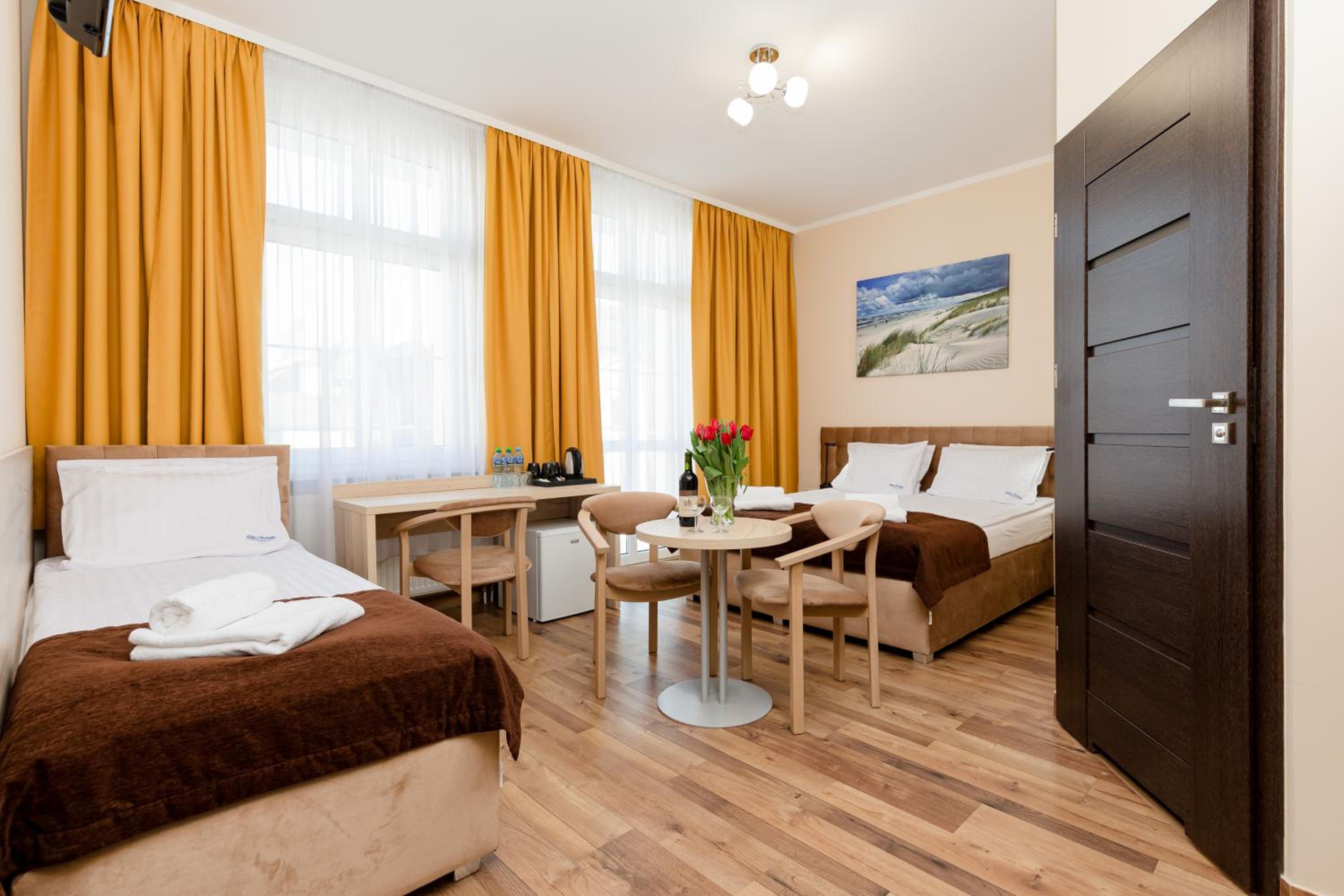 Triple Room with Balcony - Photo 4