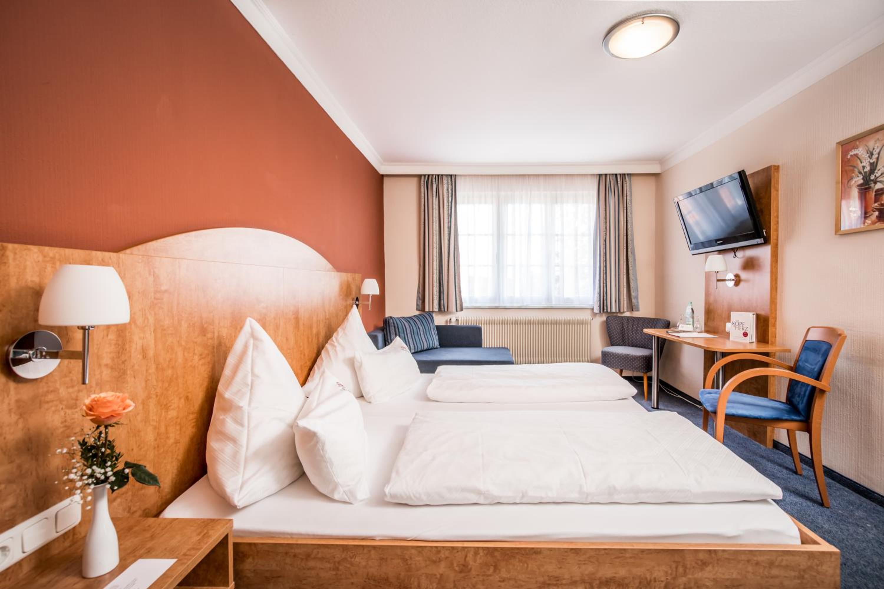 Double Room - Photo 1