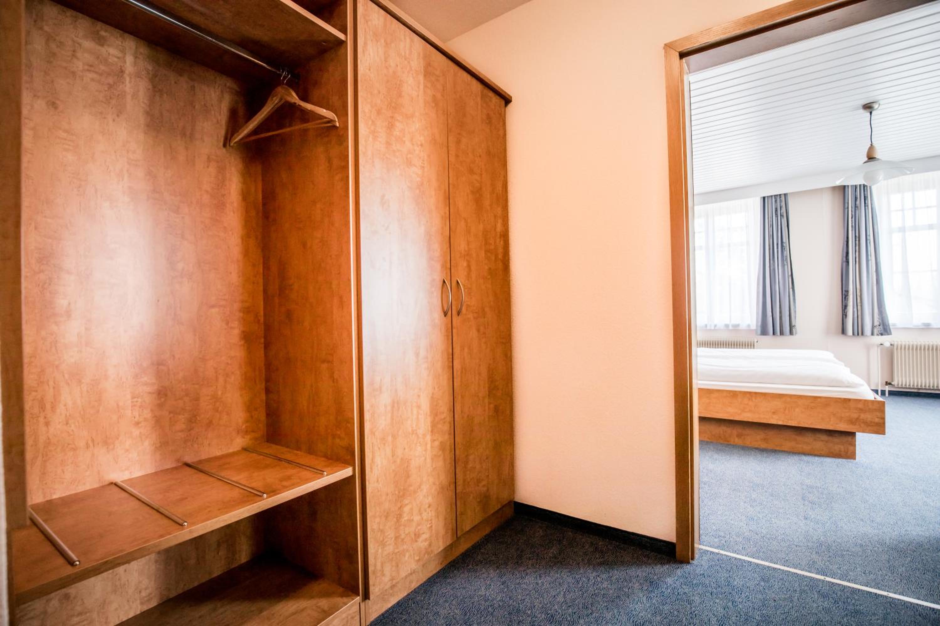 Double Room - Photo 6