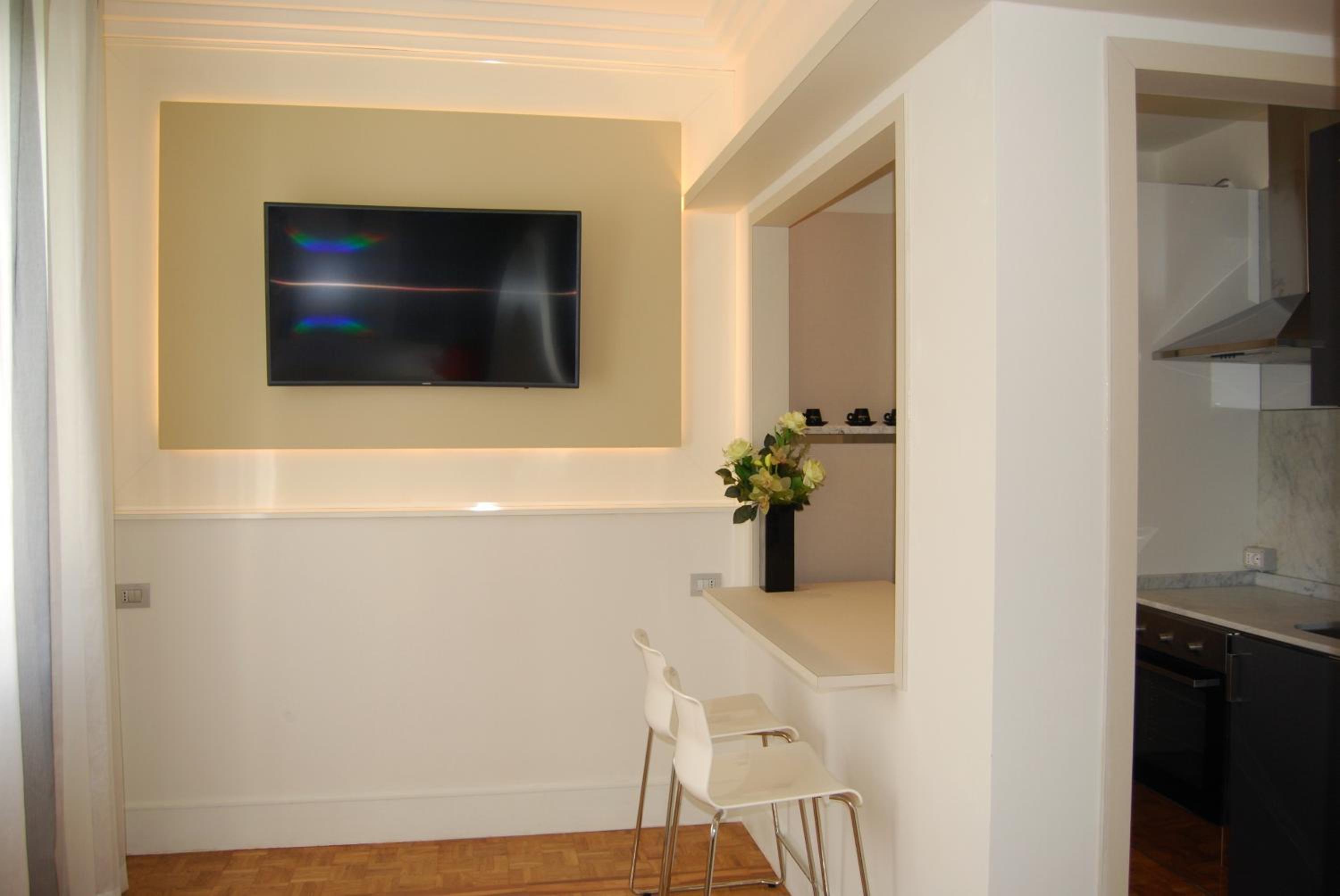 Deluxe Triple Room photo 2