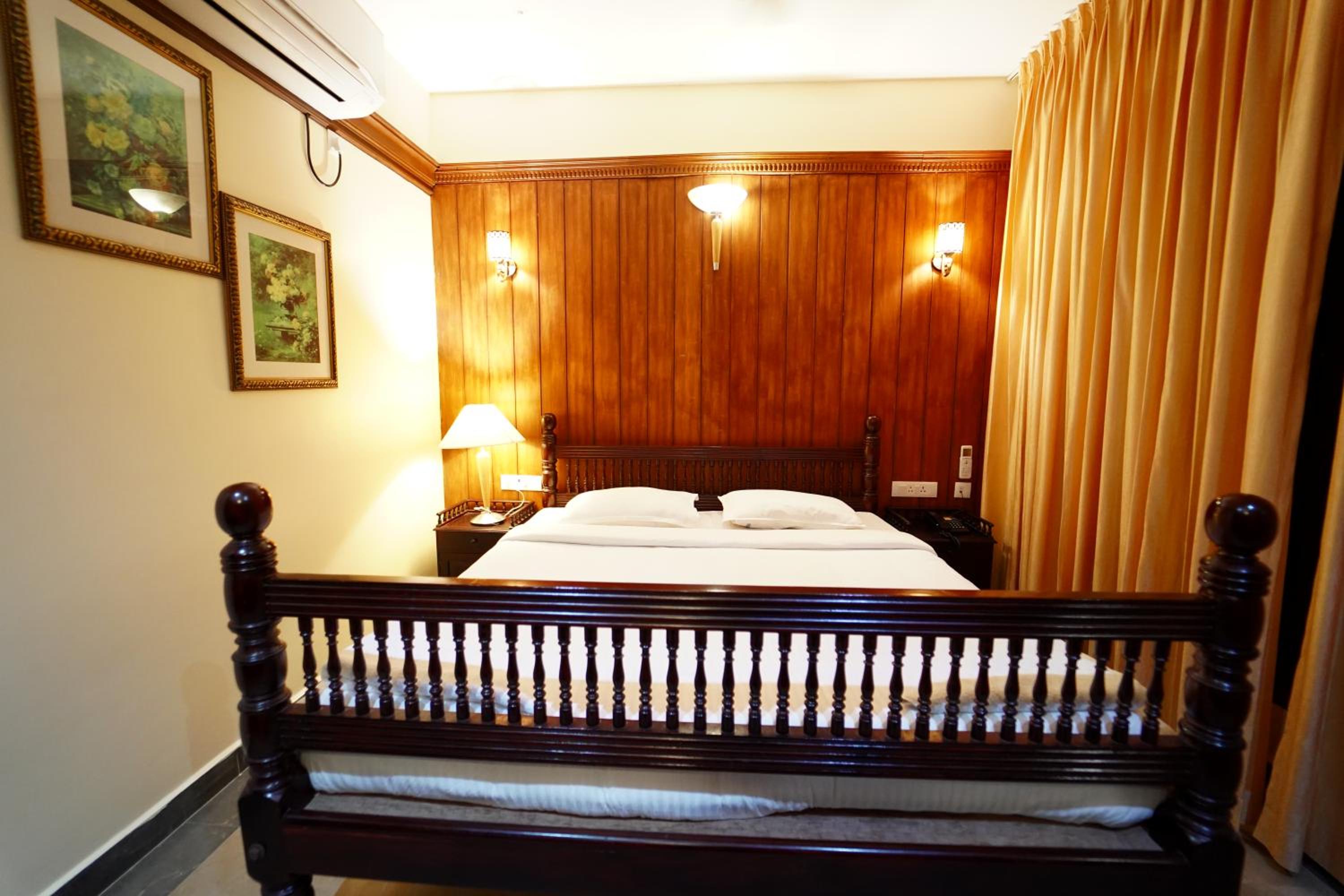 Deluxe Double Room photo 2
