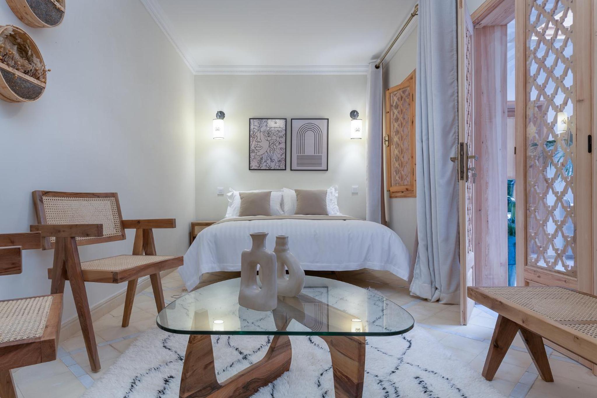 Superior Double Room - Photo 8
