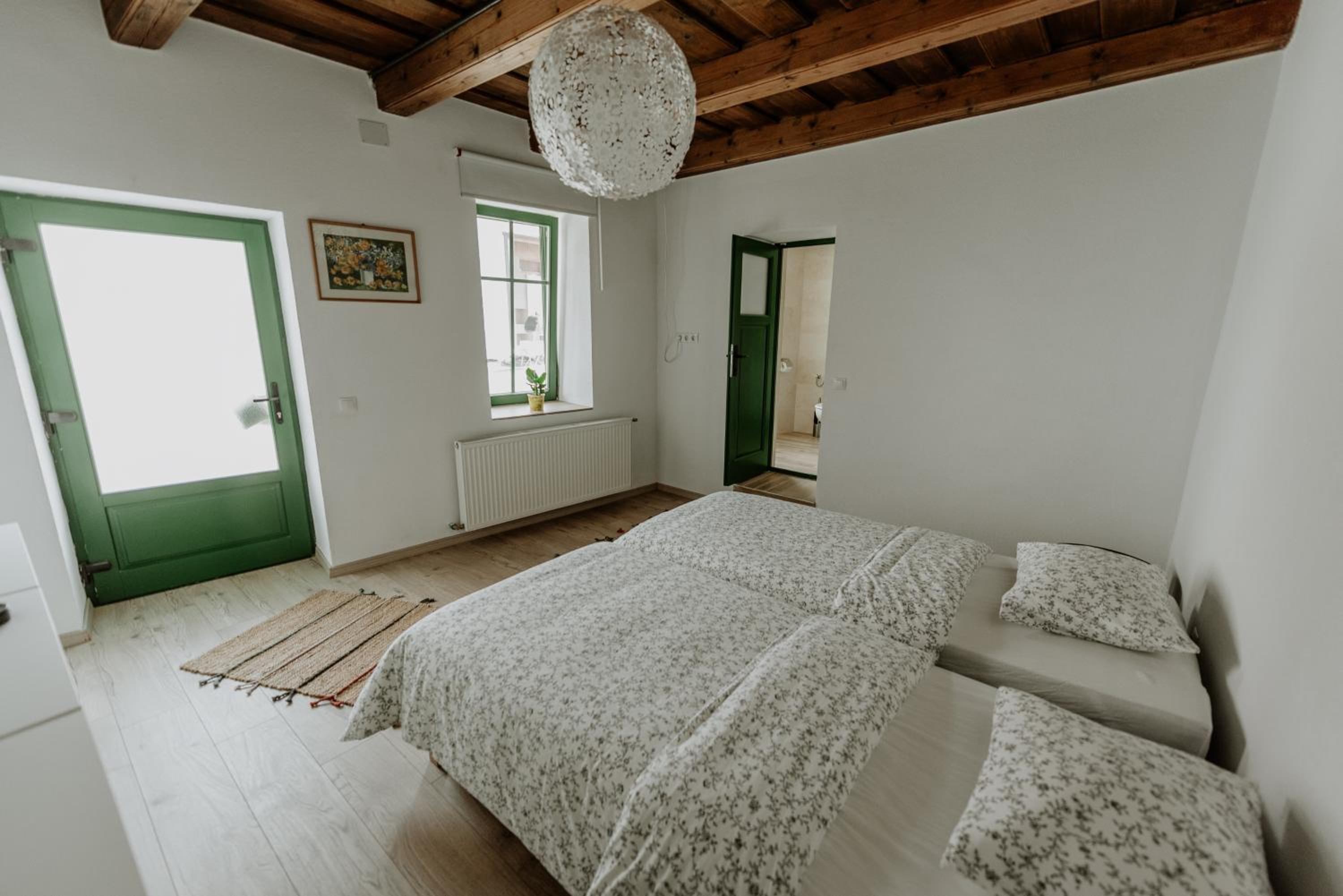 Double Room photo 3