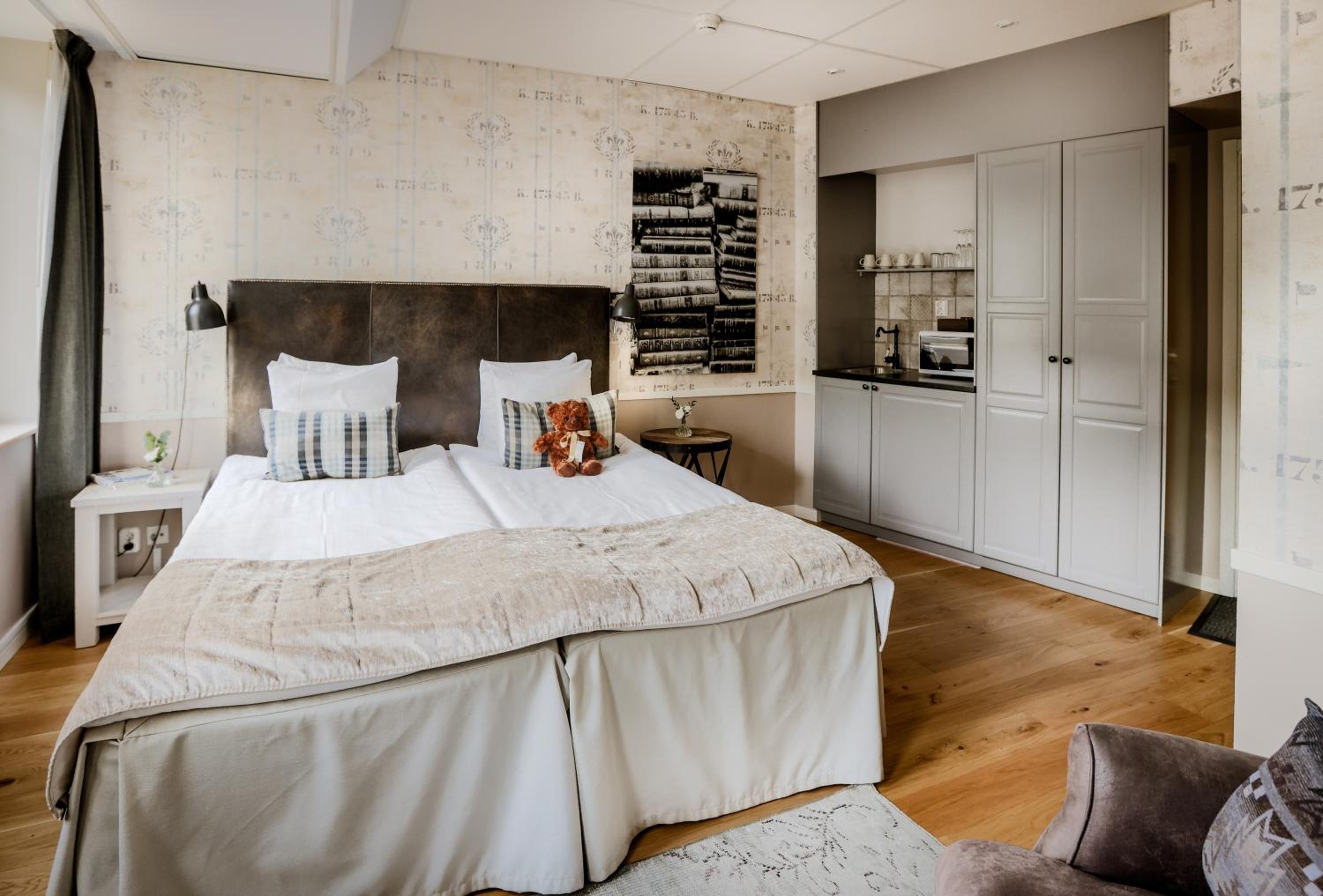 Superior Room - Photo 12