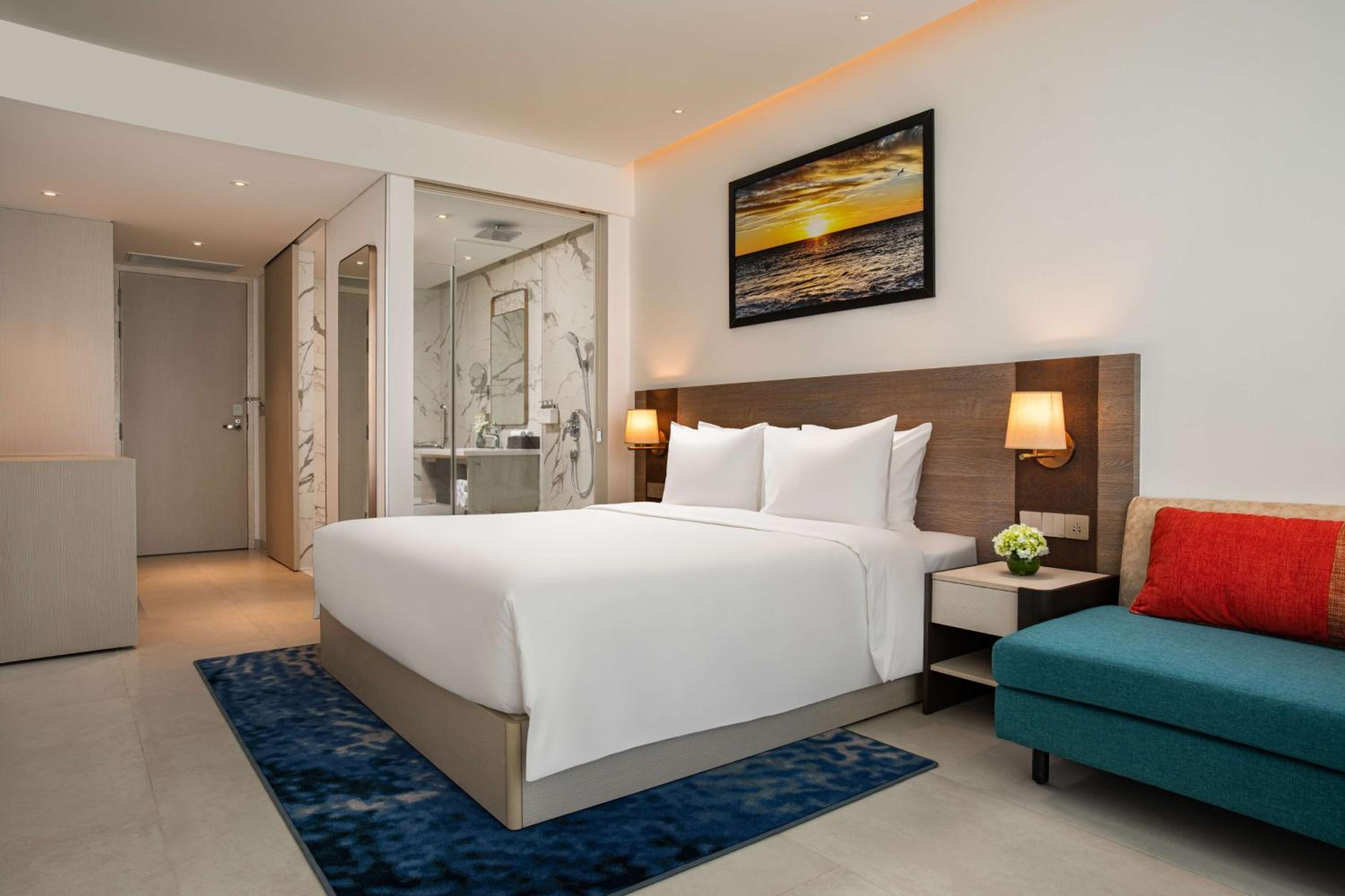 Executive Room with Ocean View and Lounge Access - Photo 7