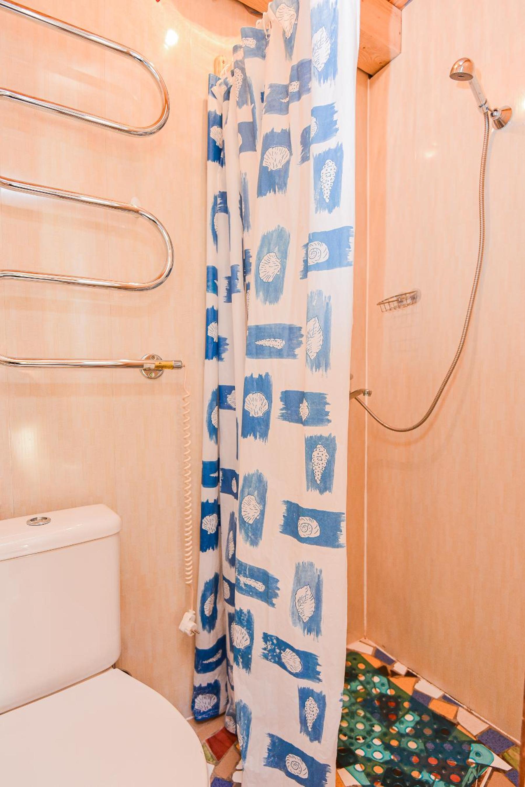 One-Bedroom Apartment - Photo 7