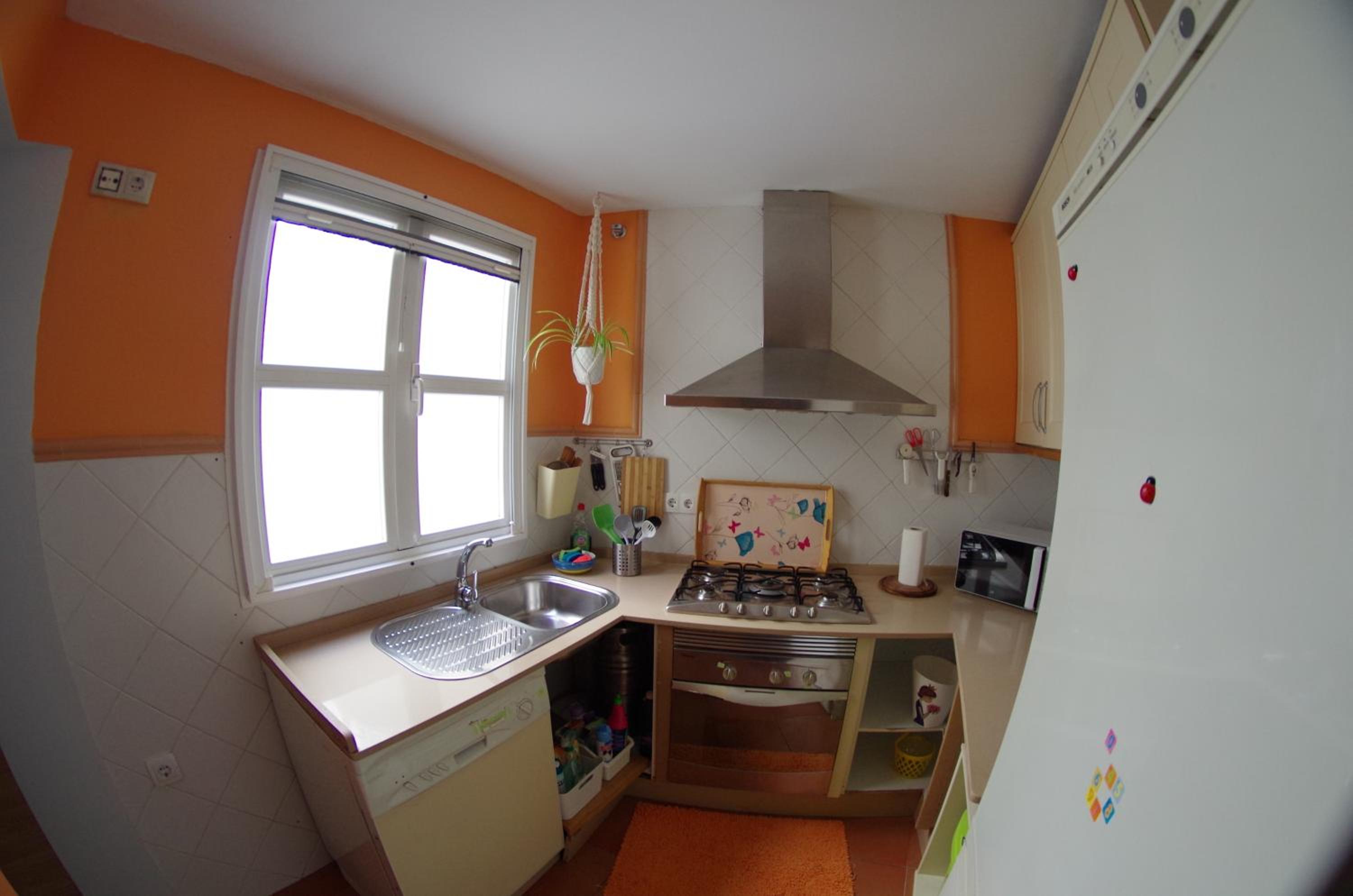 One-Bedroom Apartment - Photo 27