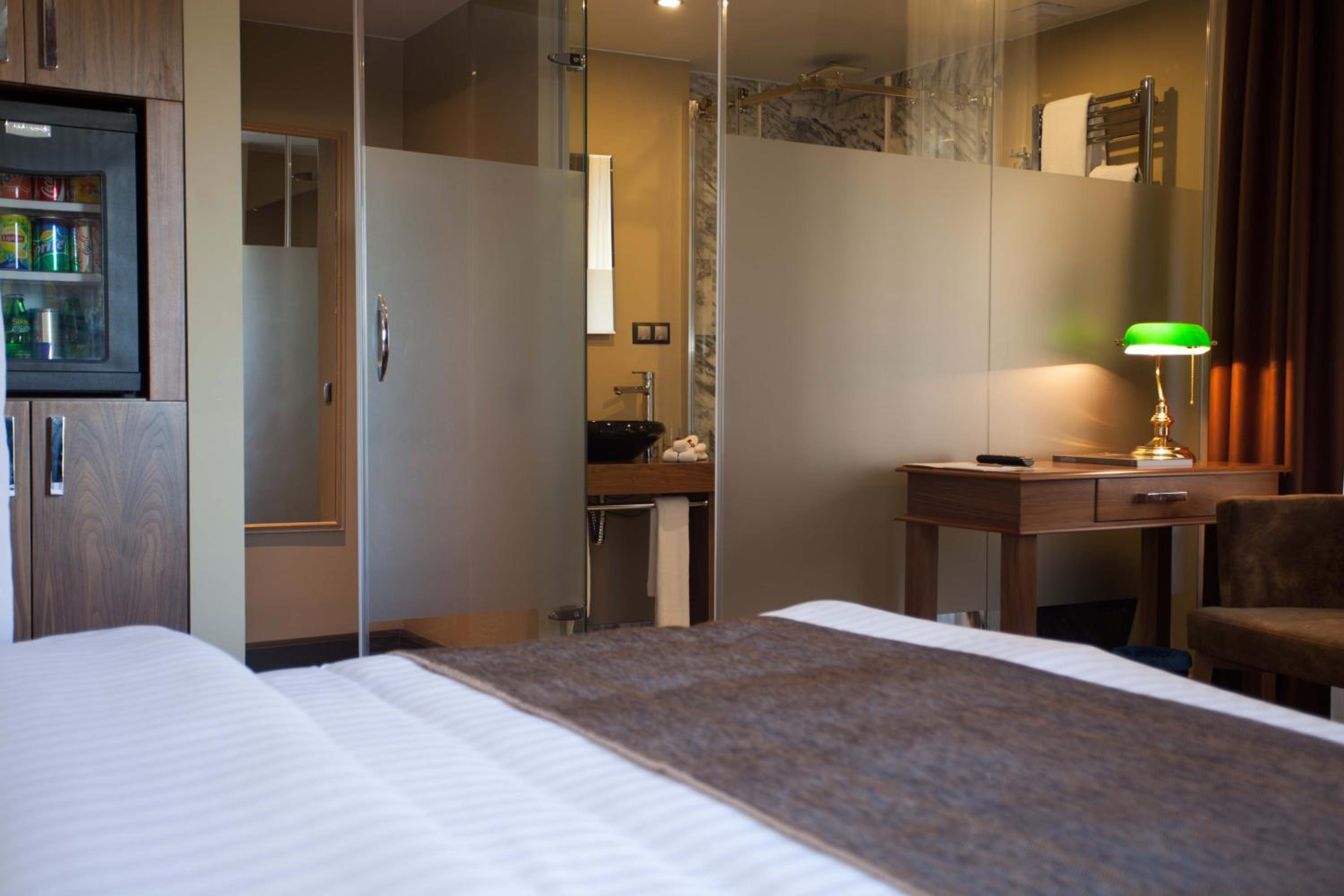 Deluxe Double Room With Bath photo 1