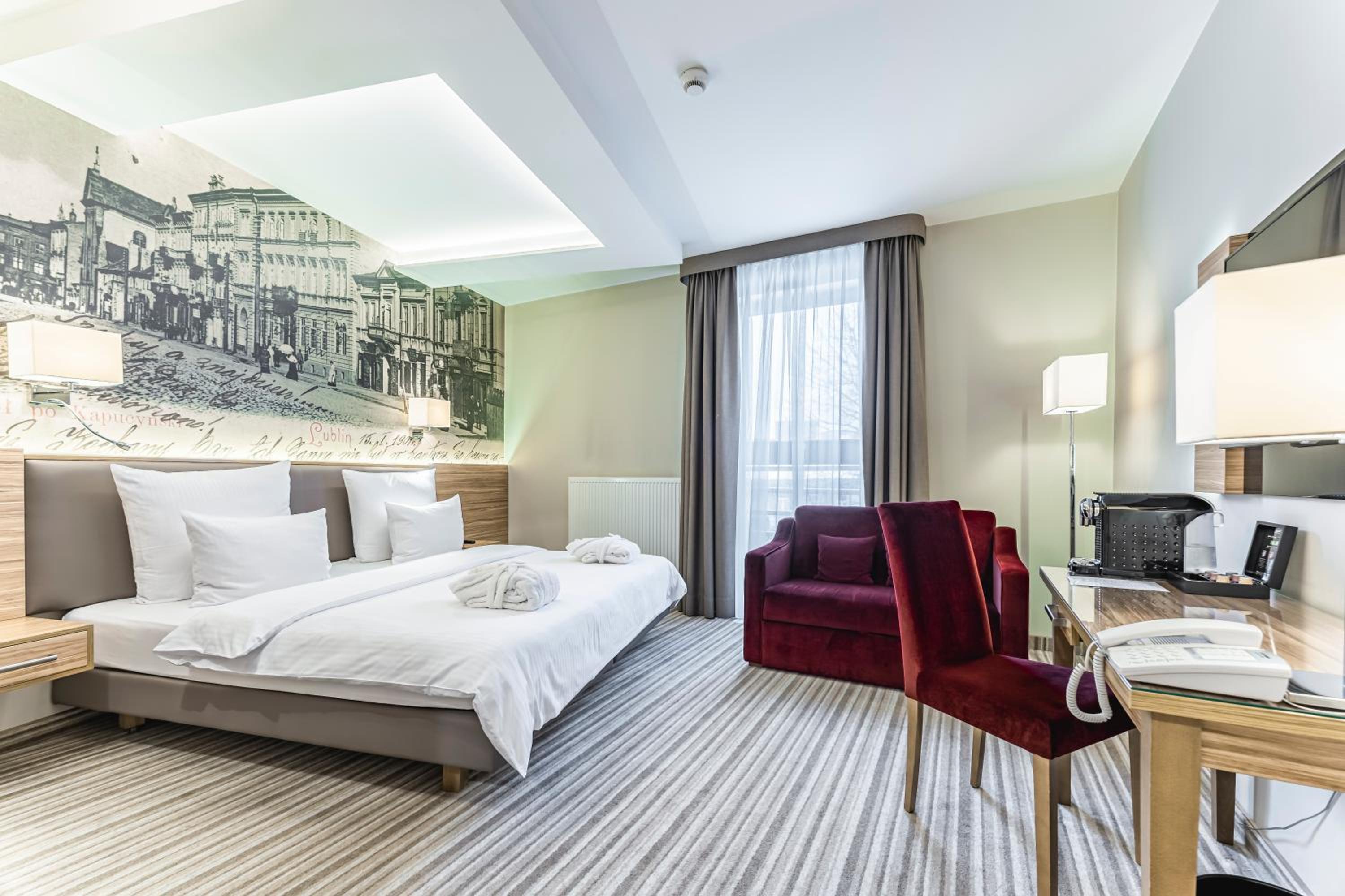 Superior Twin Room