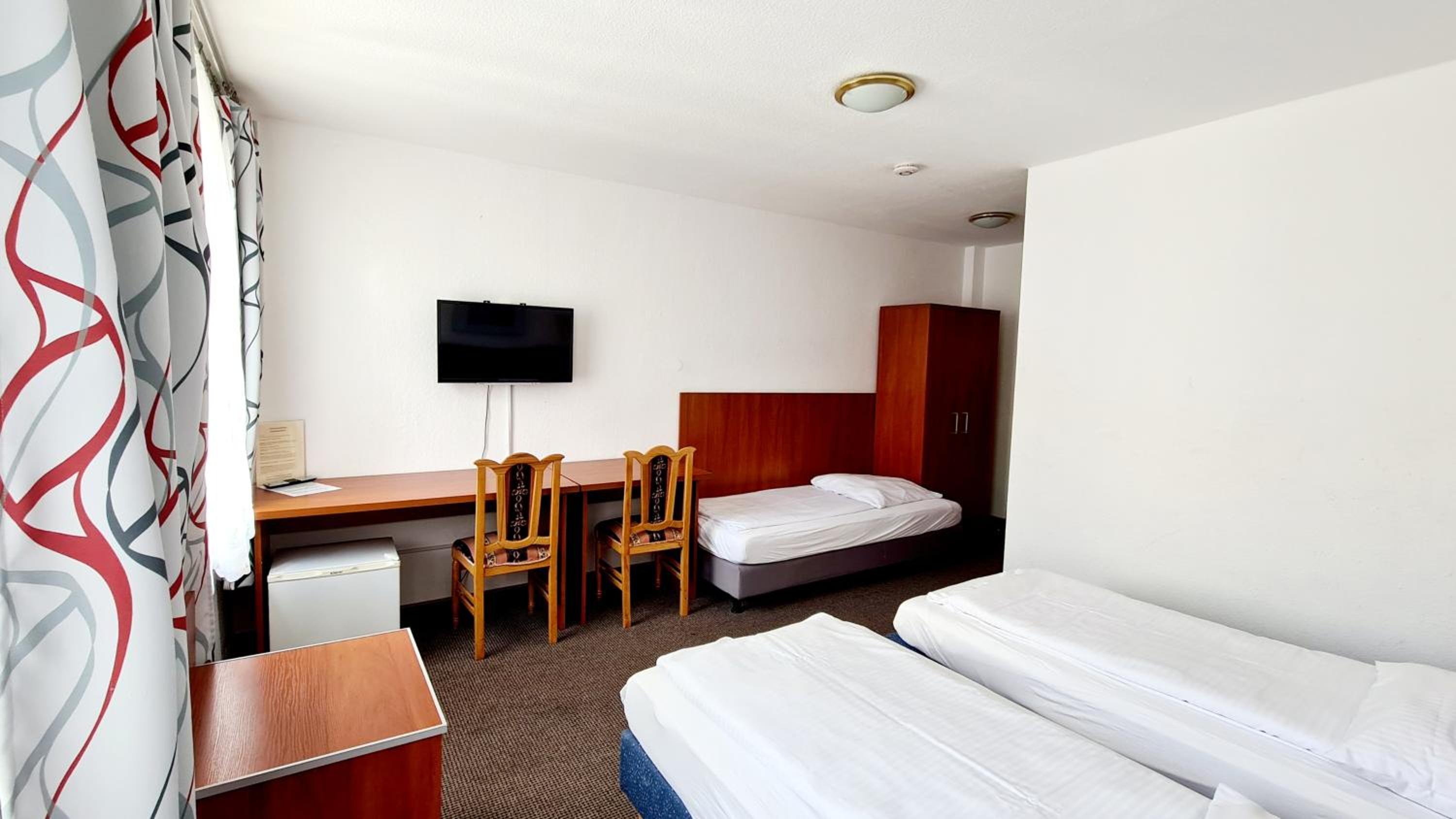 Triple Room photo 2