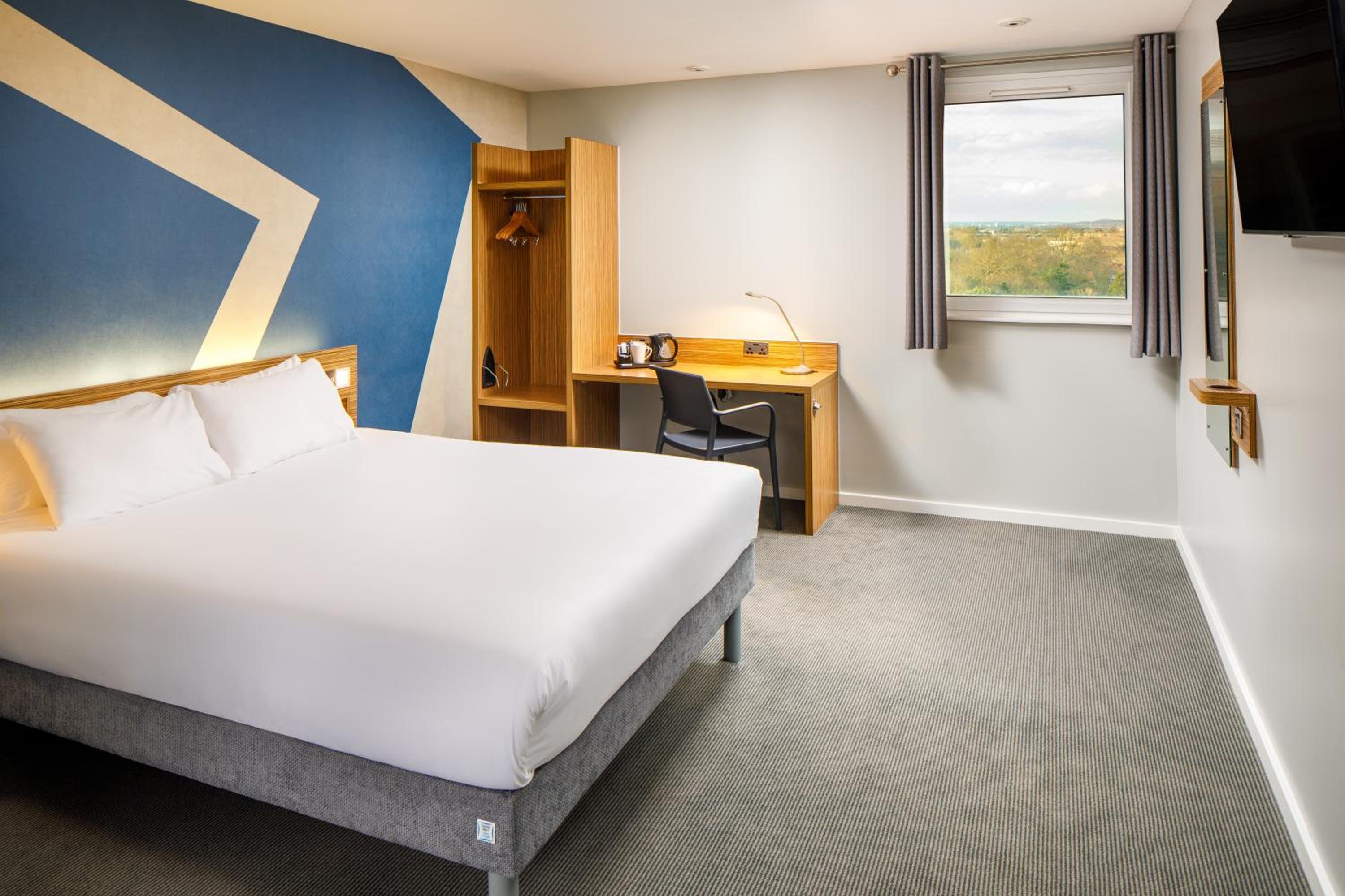 Standard Double Room - Photo 5