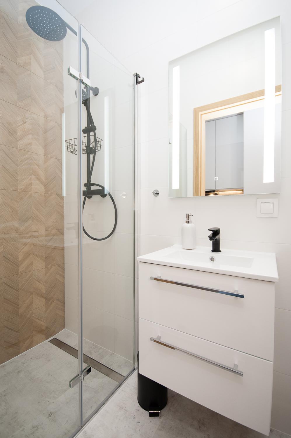 Apartment - Photo 8