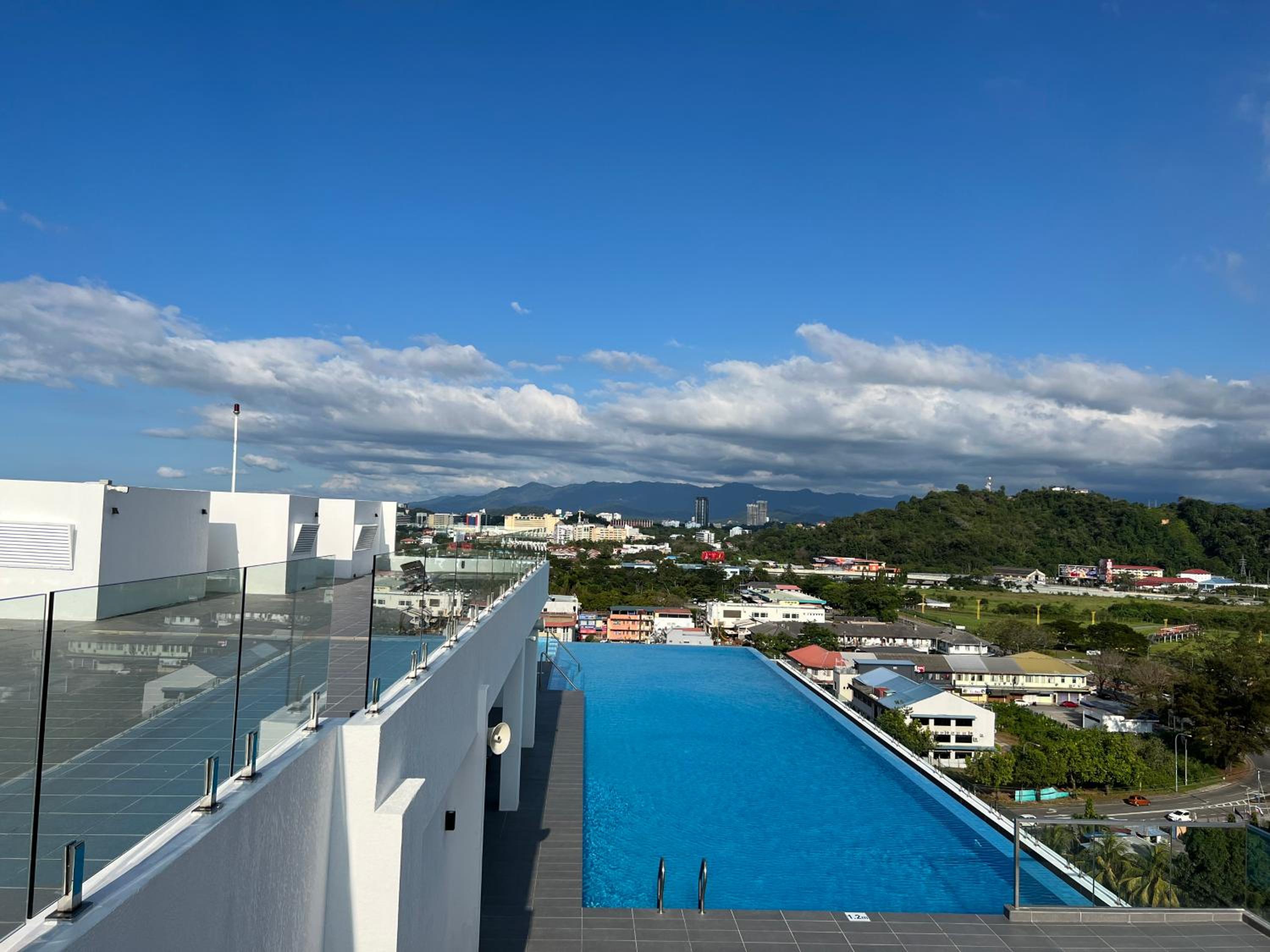 Studio with Balcony photo 2