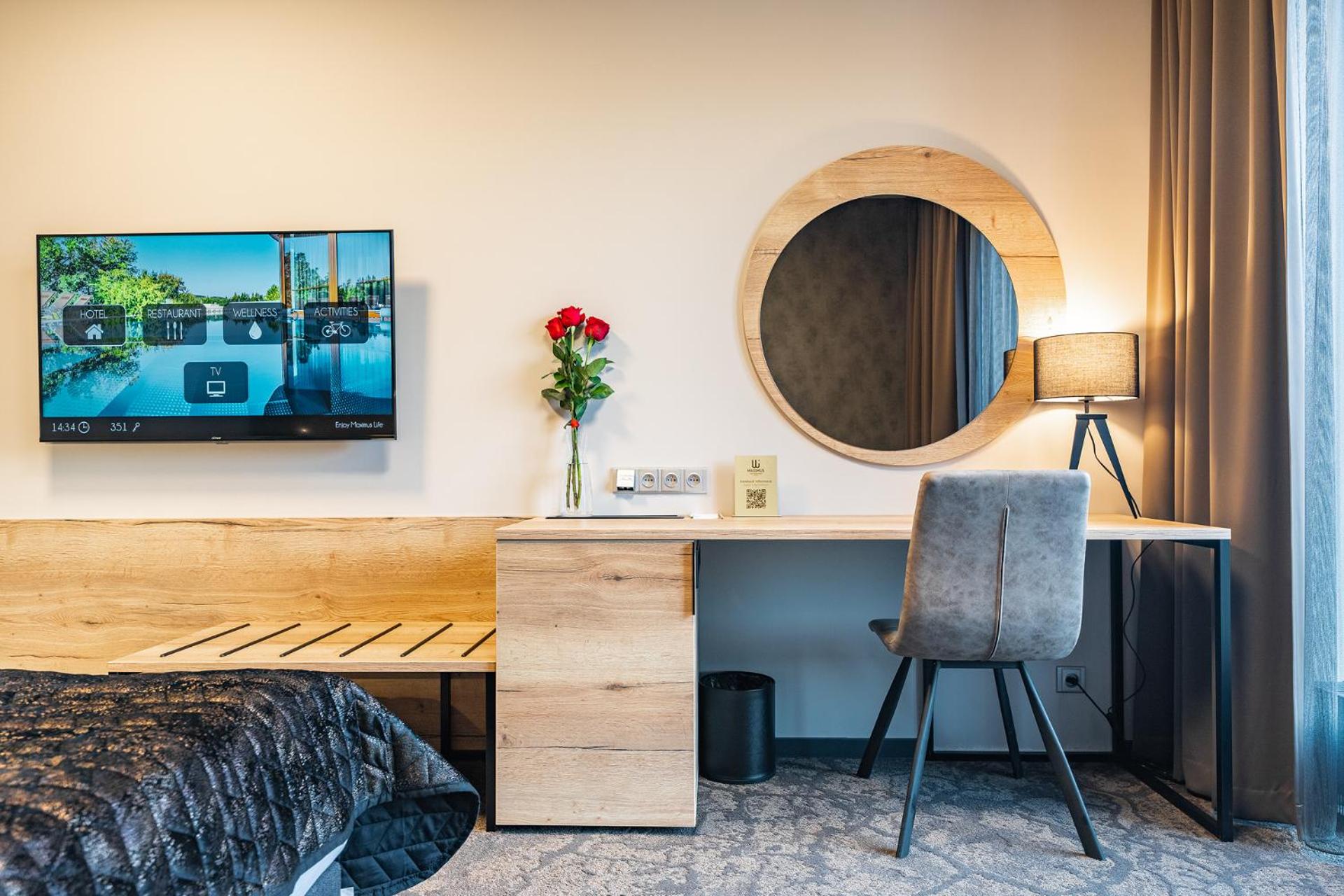 Deluxe Twin Room - Photo 14