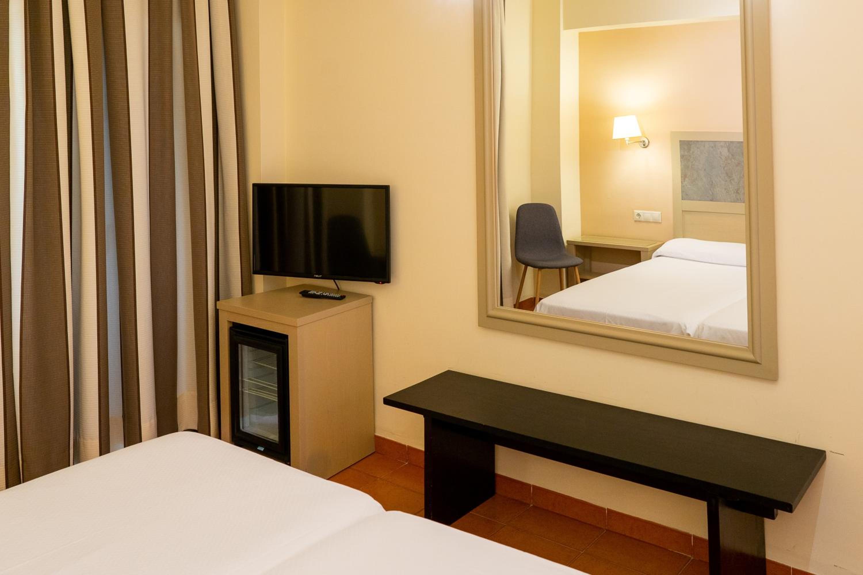 Classic Double Room with Balcony (2 Adults) - Photo 1