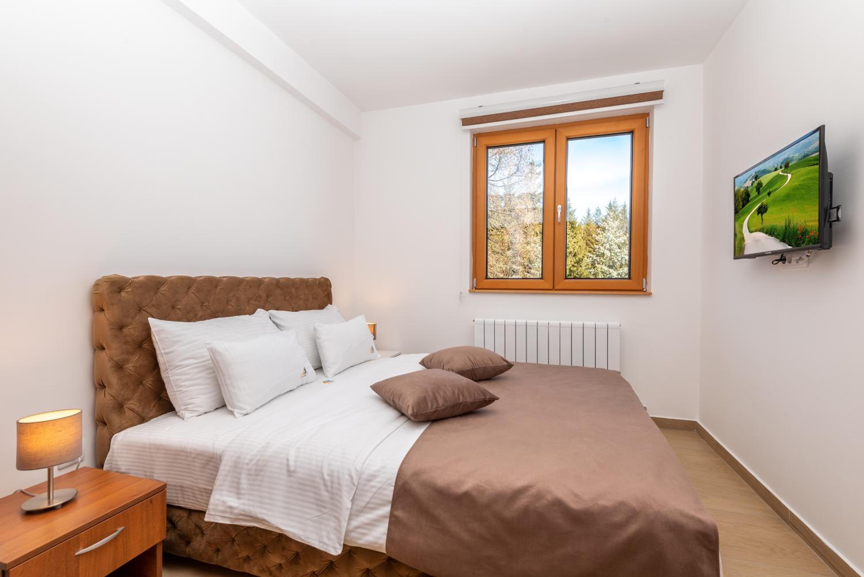 Two-Bedroom Apartment - Photo 6