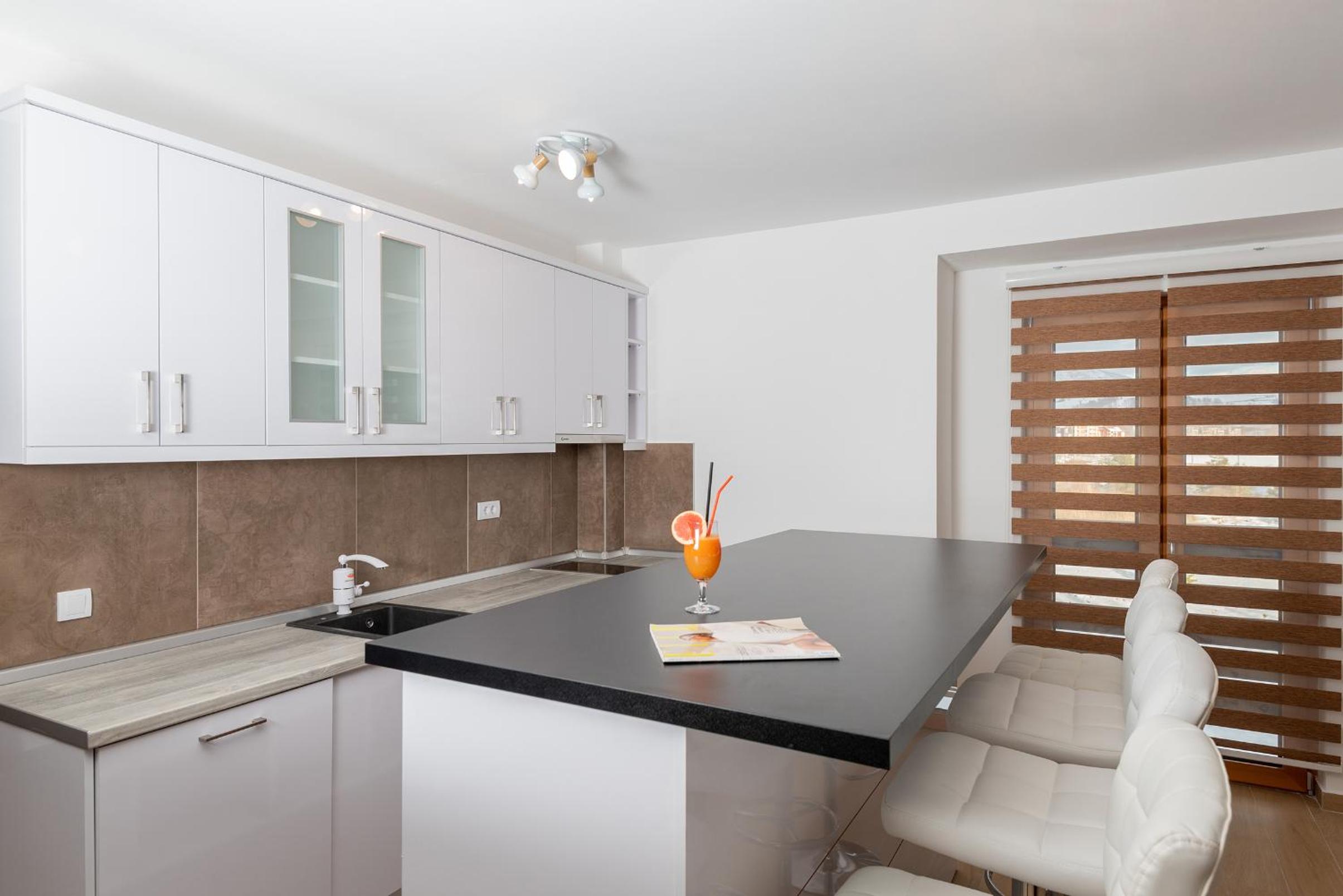 Two-Bedroom Apartment - Photo 4