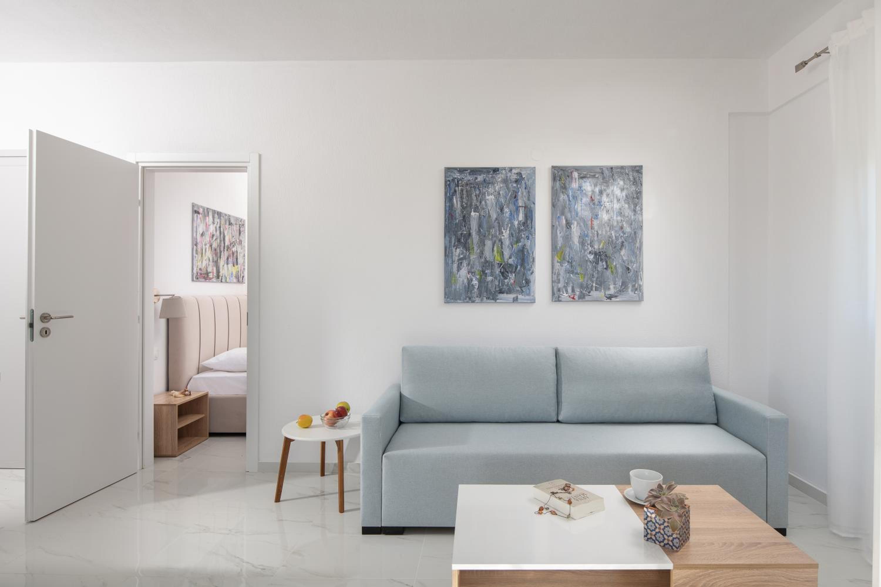 Superior Apartment
